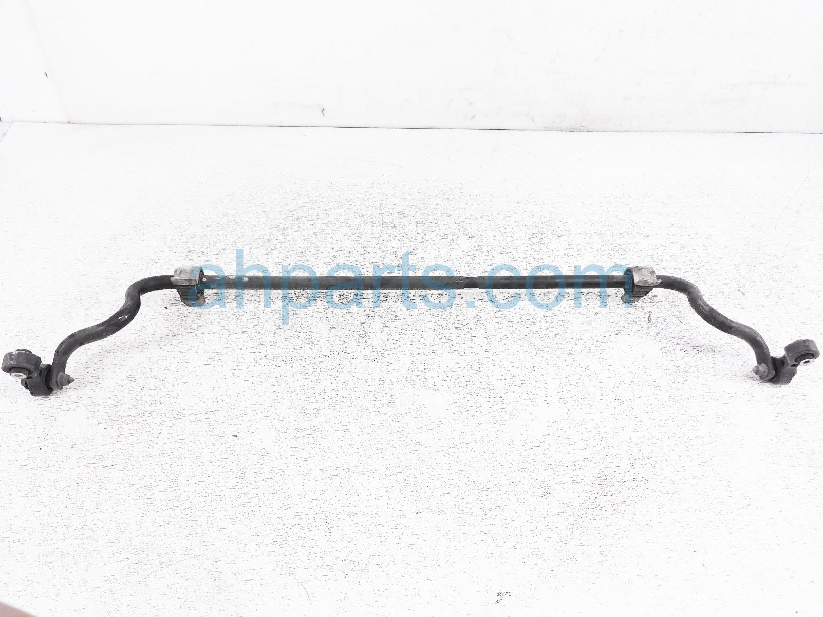 $150 Audi REAR SWAY BAR OEM W/LINKS