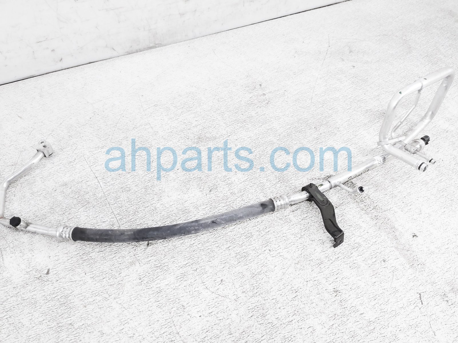 $45 Subaru AC SUCTION HOSE