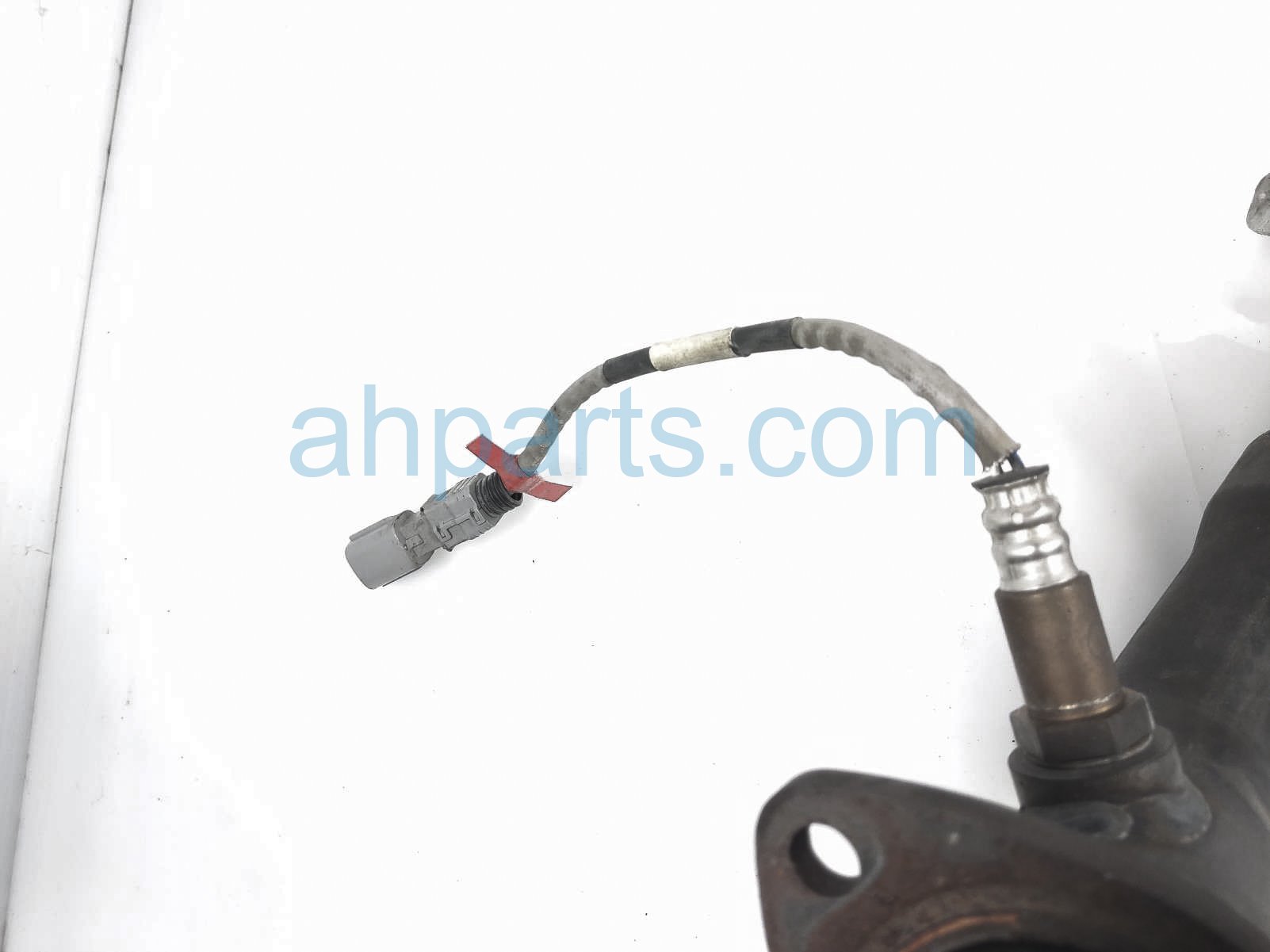 $35 Lexus FRONT LOWER OXYGEN SENSOR