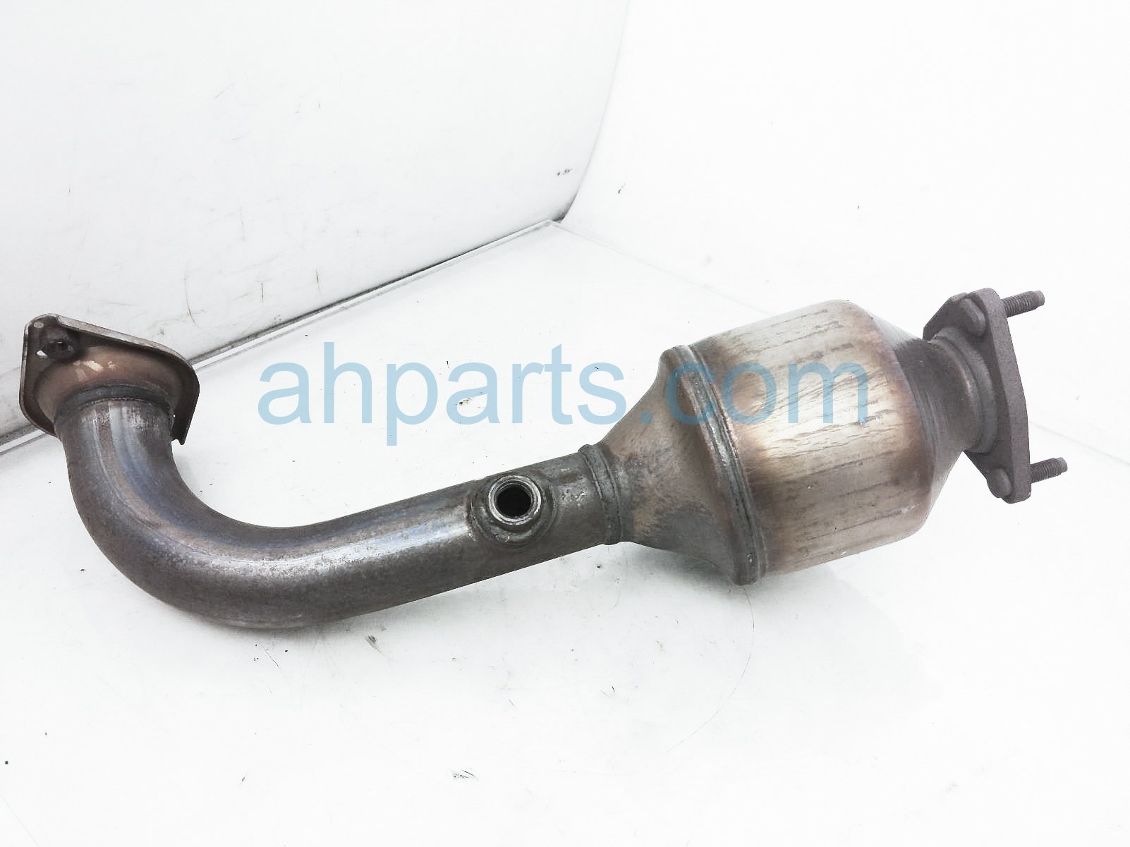 $400 Honda EXHAUST CONVERTER - 1.8L