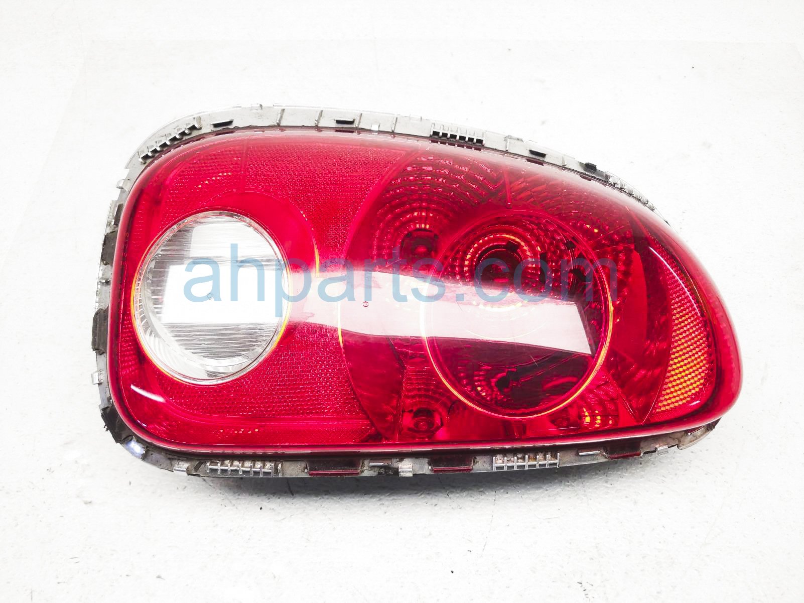 $70 BMW LH TAIL LAMP / LIGHT - NOTES