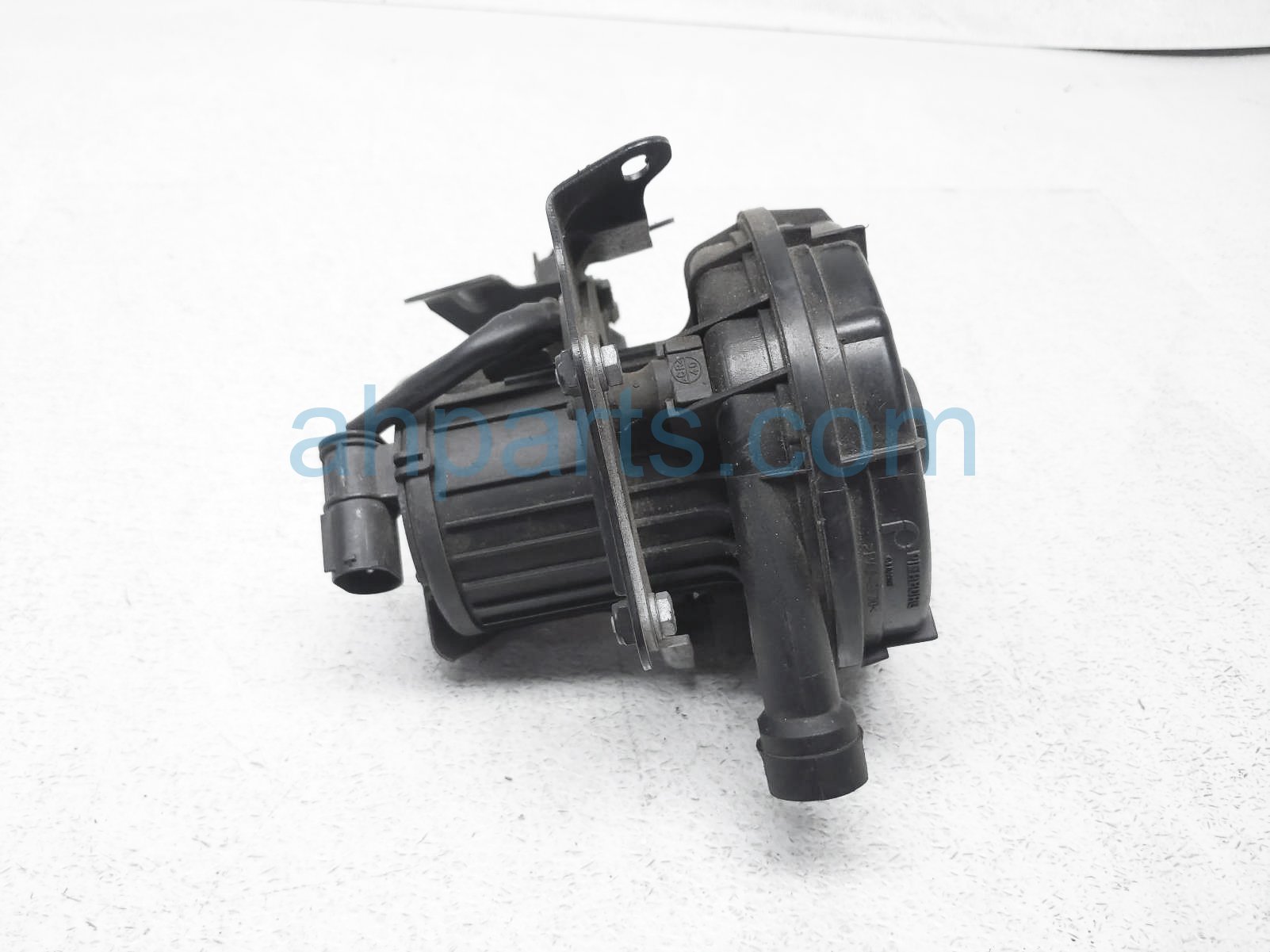 $49 BMW SECONDARY AIR PUMP ASSY