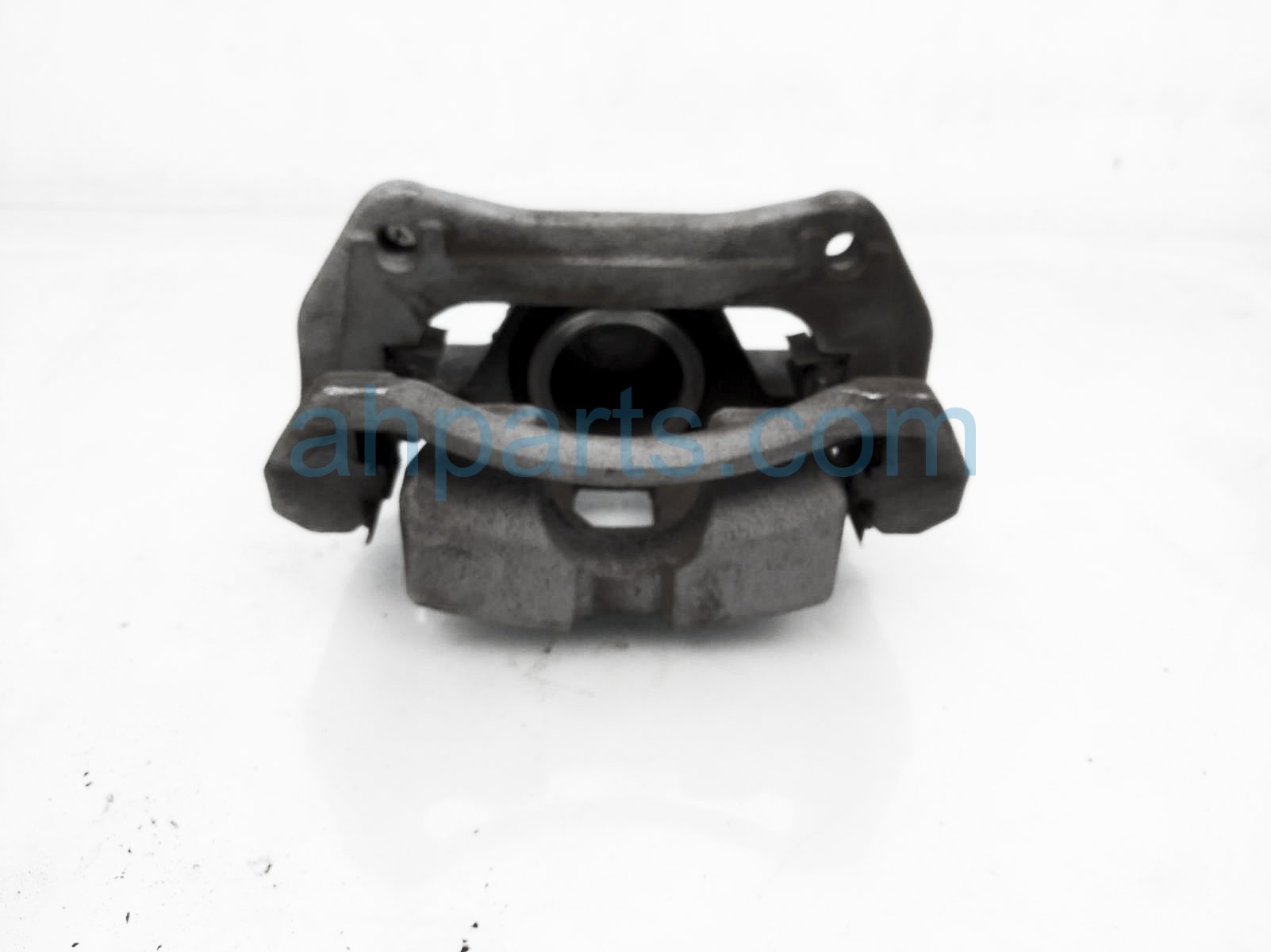 $65 Kia FR/LH BRAKE CALIPER