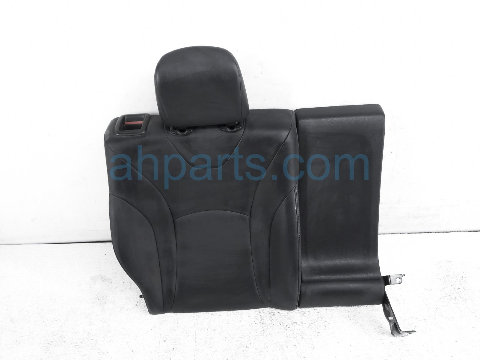 $75 Toyota RR/RH TOP SEAT CUSHION - BLACK PRIME