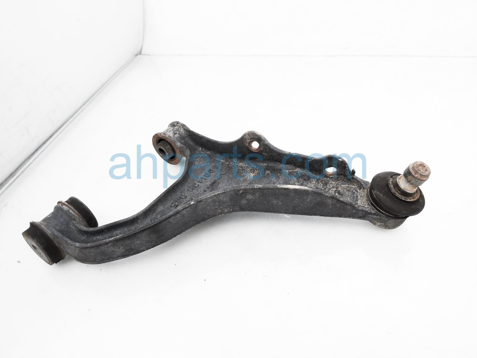 $59 Subaru RR/LH UPPER CONTROL ARM