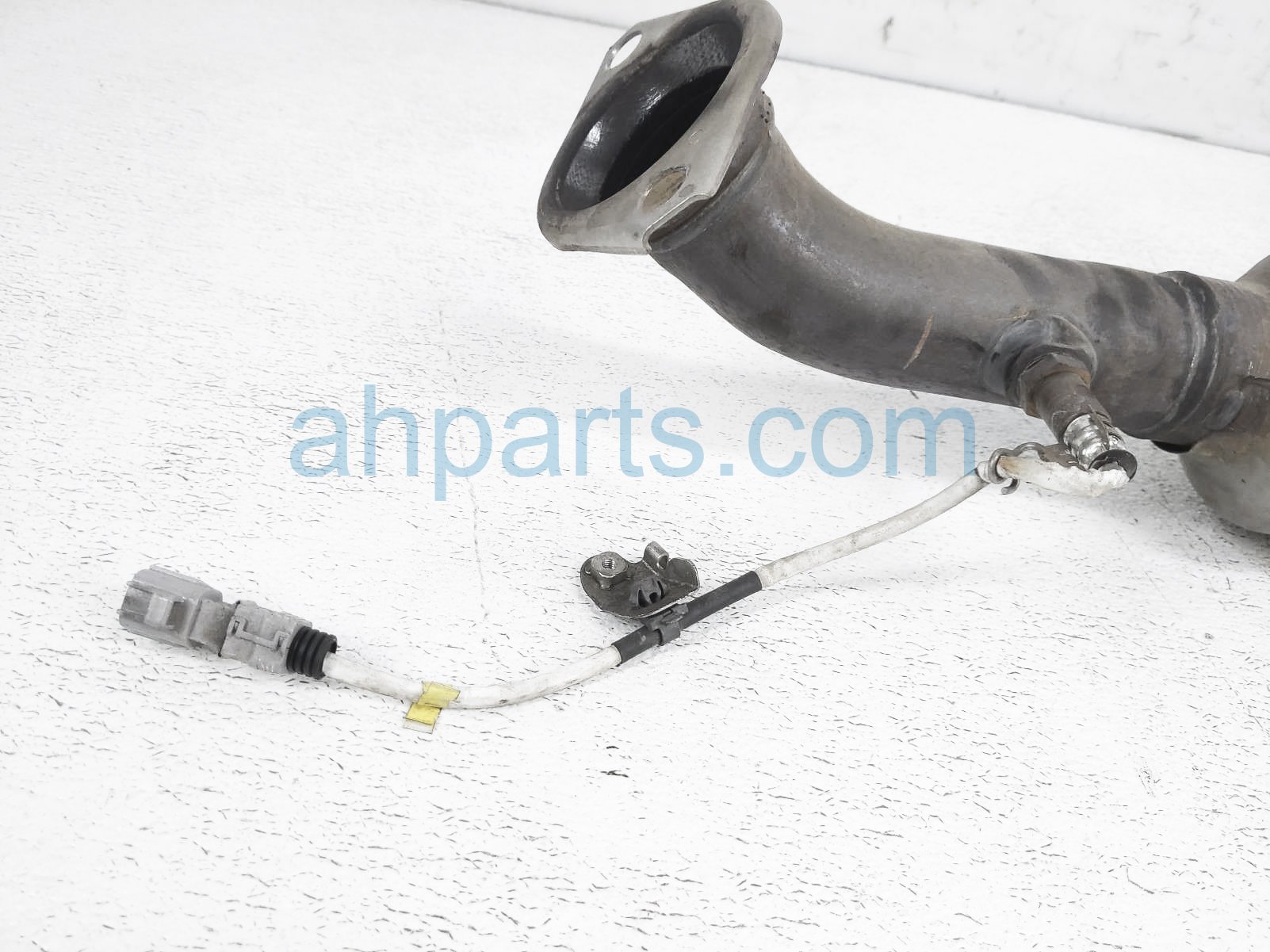 $45 Toyota EXHAUST FRONT PIPE OXYGEN SENSOR