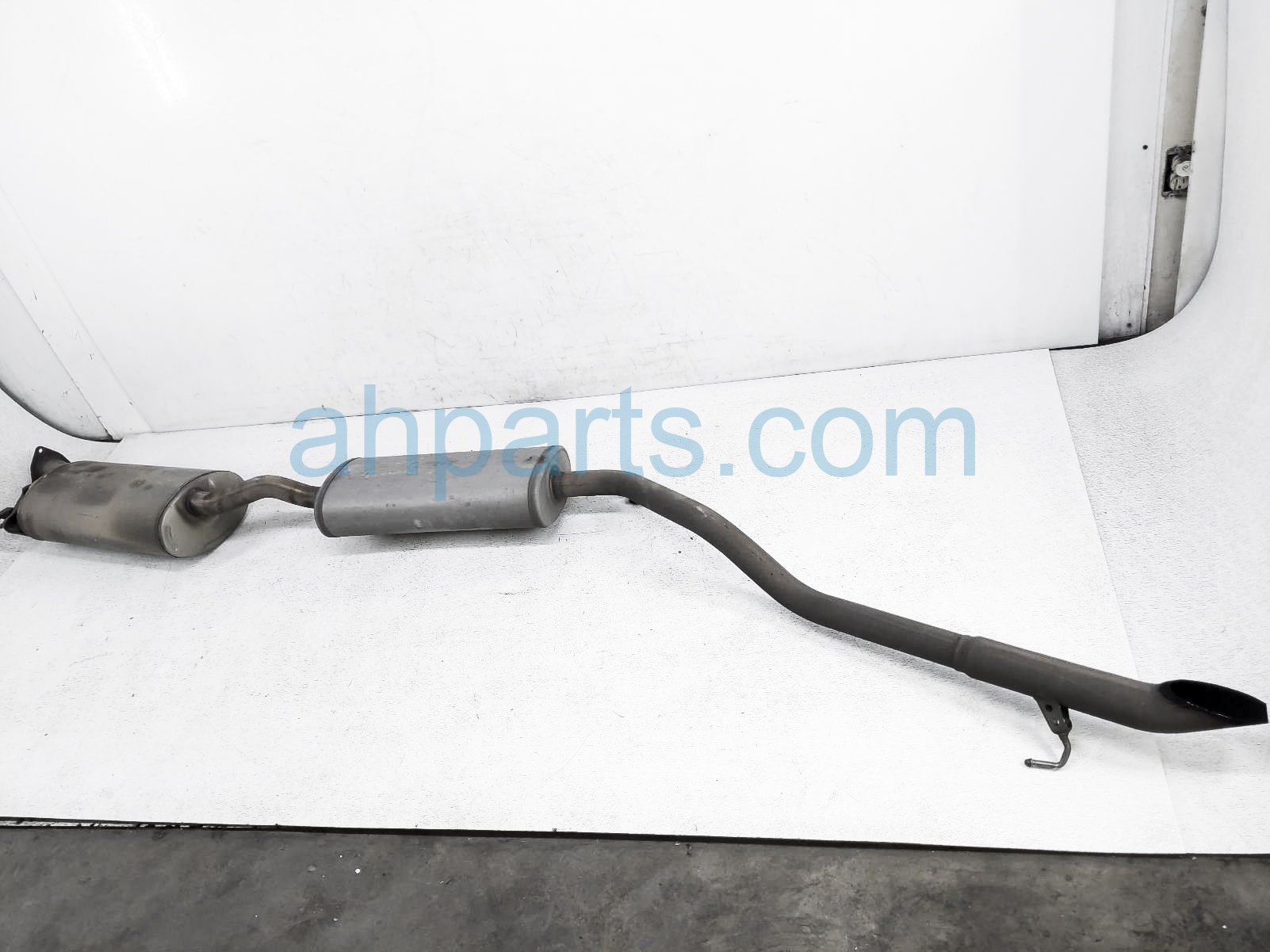 $150 Acura EXHAUST PIPE & MUFFLER