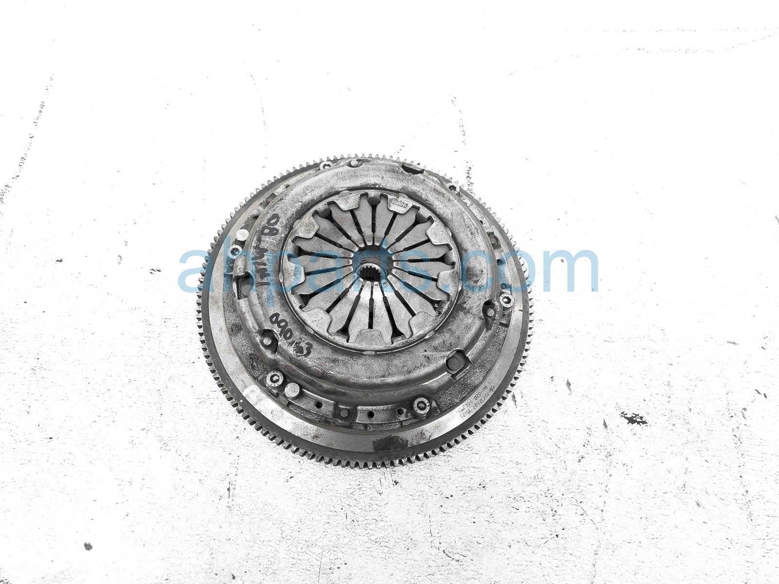 $75 BMW M/T FLYWHEEL & PRESSURE PLATE