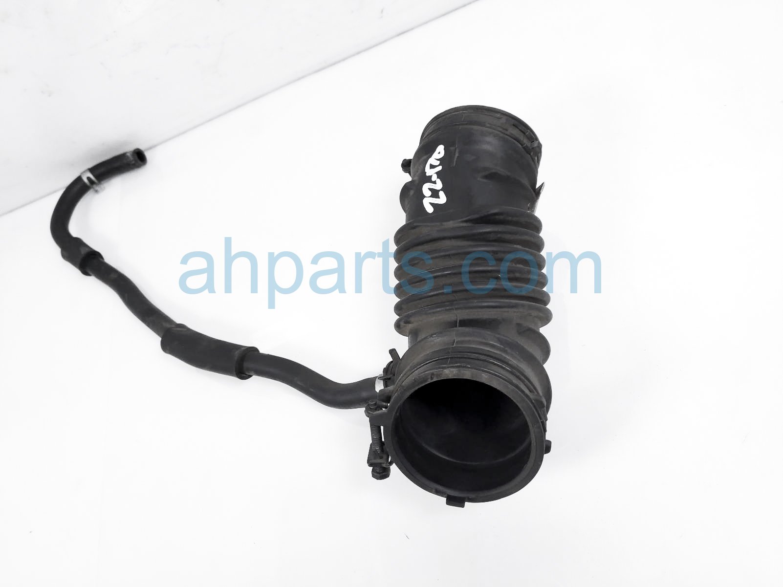 $19 Kia AIR INTAKE INLET HOSE - 2.0L FWD