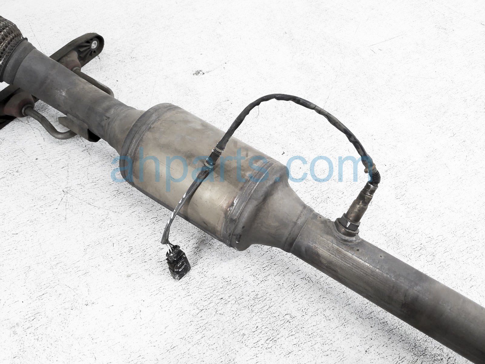 $25 Volkswagen UPPER OXYGEN SENSOR - 2.0L