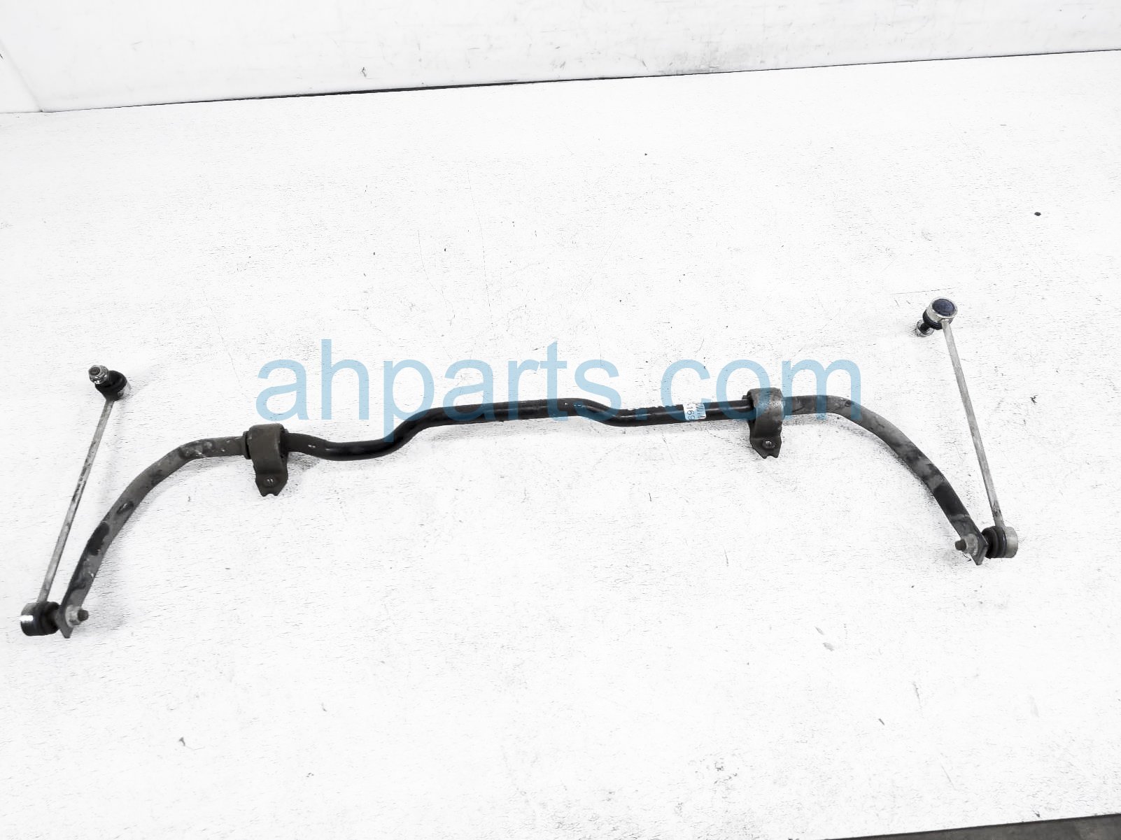 $50 Volkswagen FRONT STABILIZER / SWAY BAR