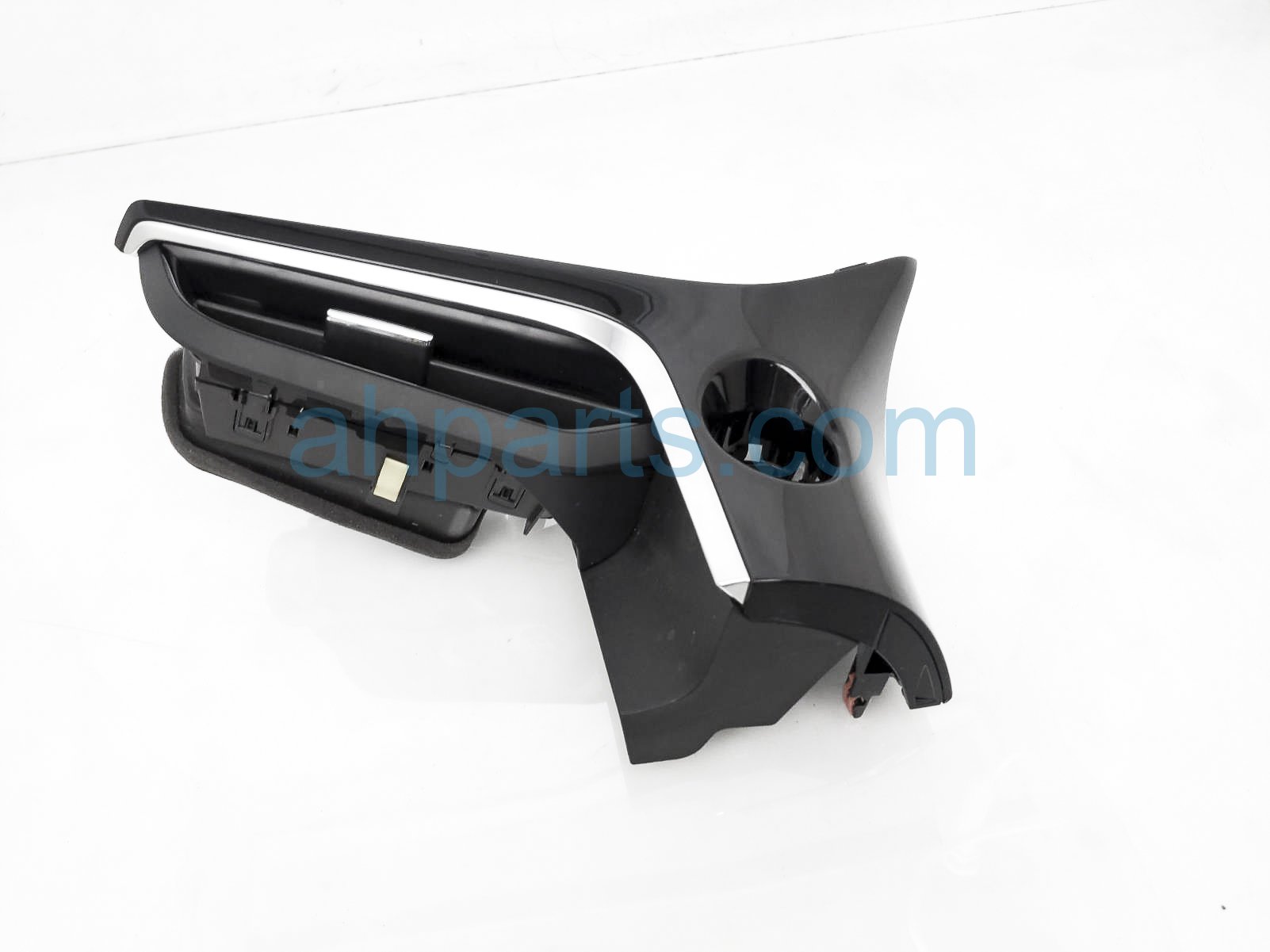 $70 Toyota LH DASH CENTER TRIM BEZEL - BLACK