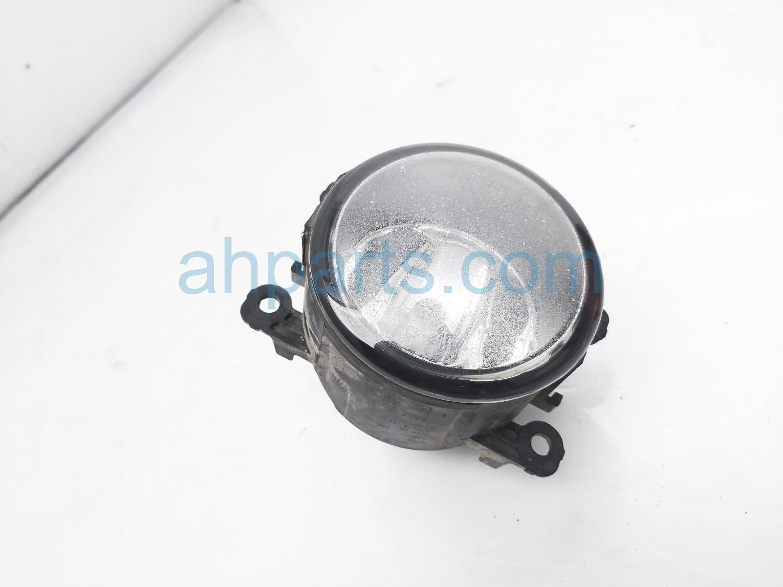 $30 Ford LH FOG LAMP / LIGHT - NIQ