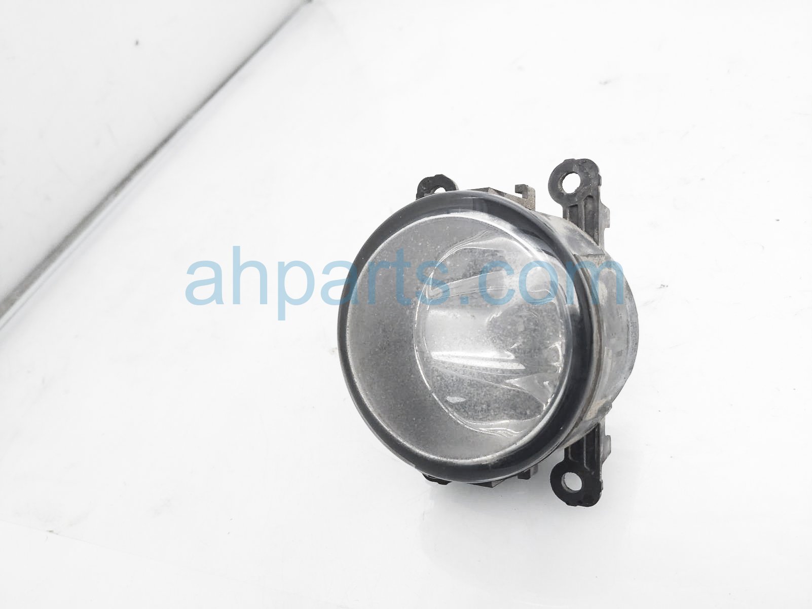 $30 Ford RH FOG LAMP / LIGHT - NIQ