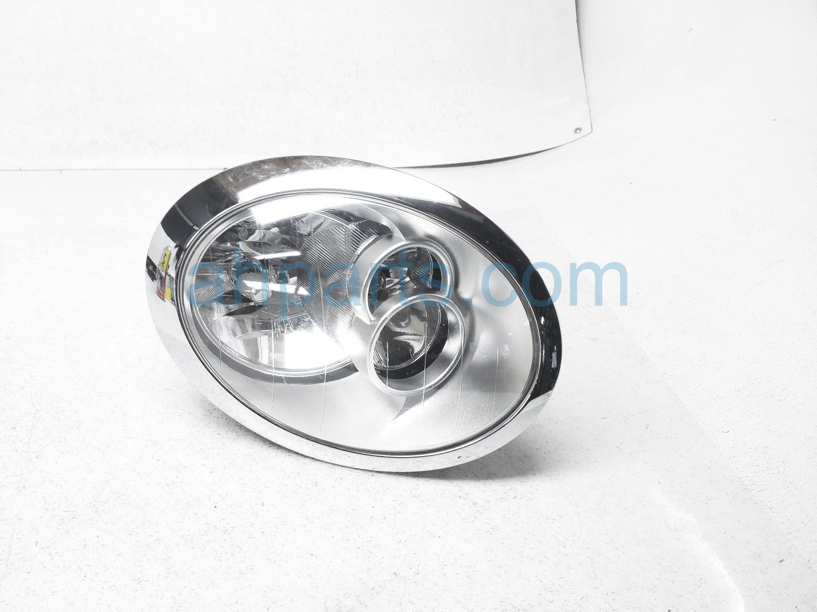 $69 BMW LEFT DRIVER HEADLAMP LIGHT