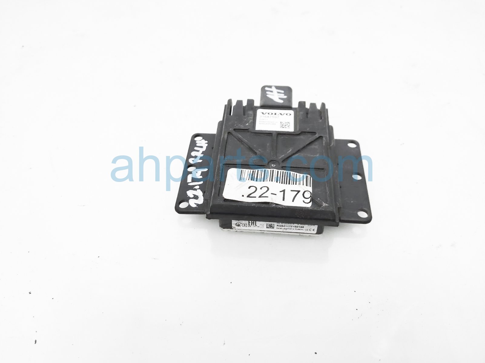 $125 Volvo RR/LH OBJECT SENSOR CONTROL UNIT