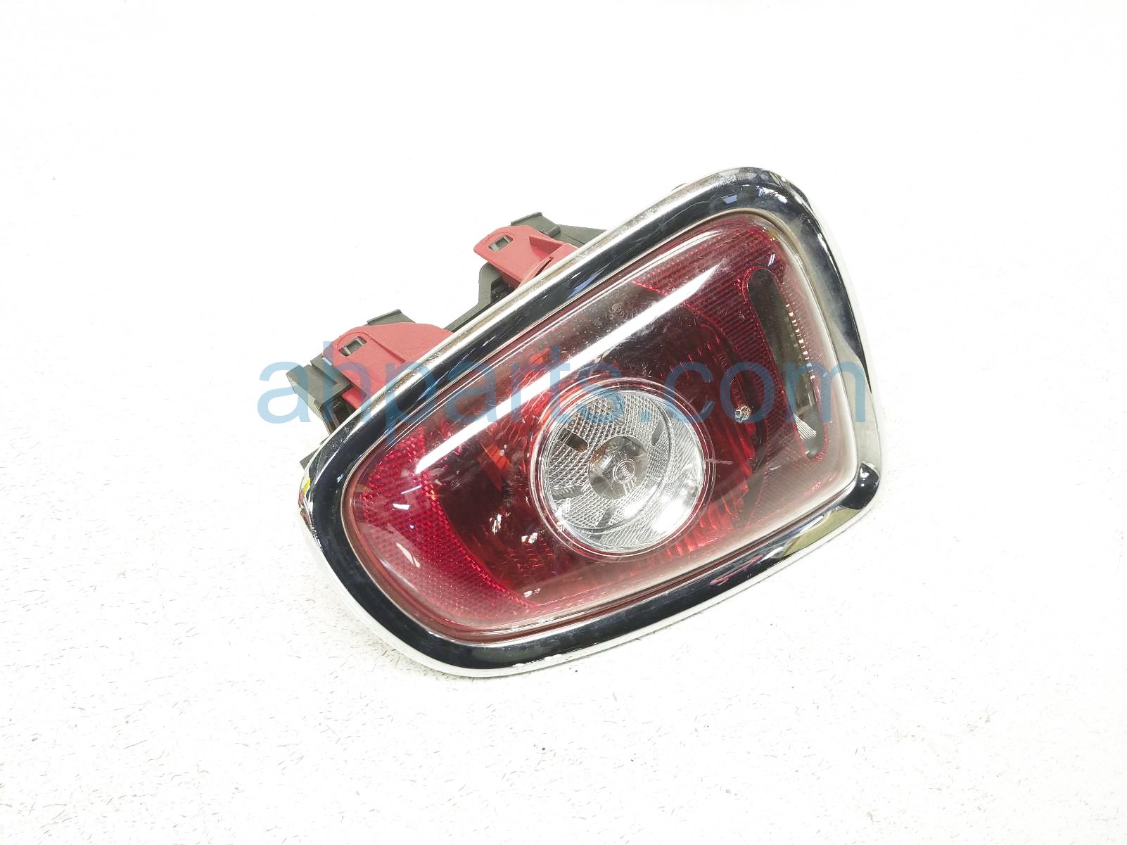 $45 BMW RH TAIL LAMP / LIGHT - NIQ