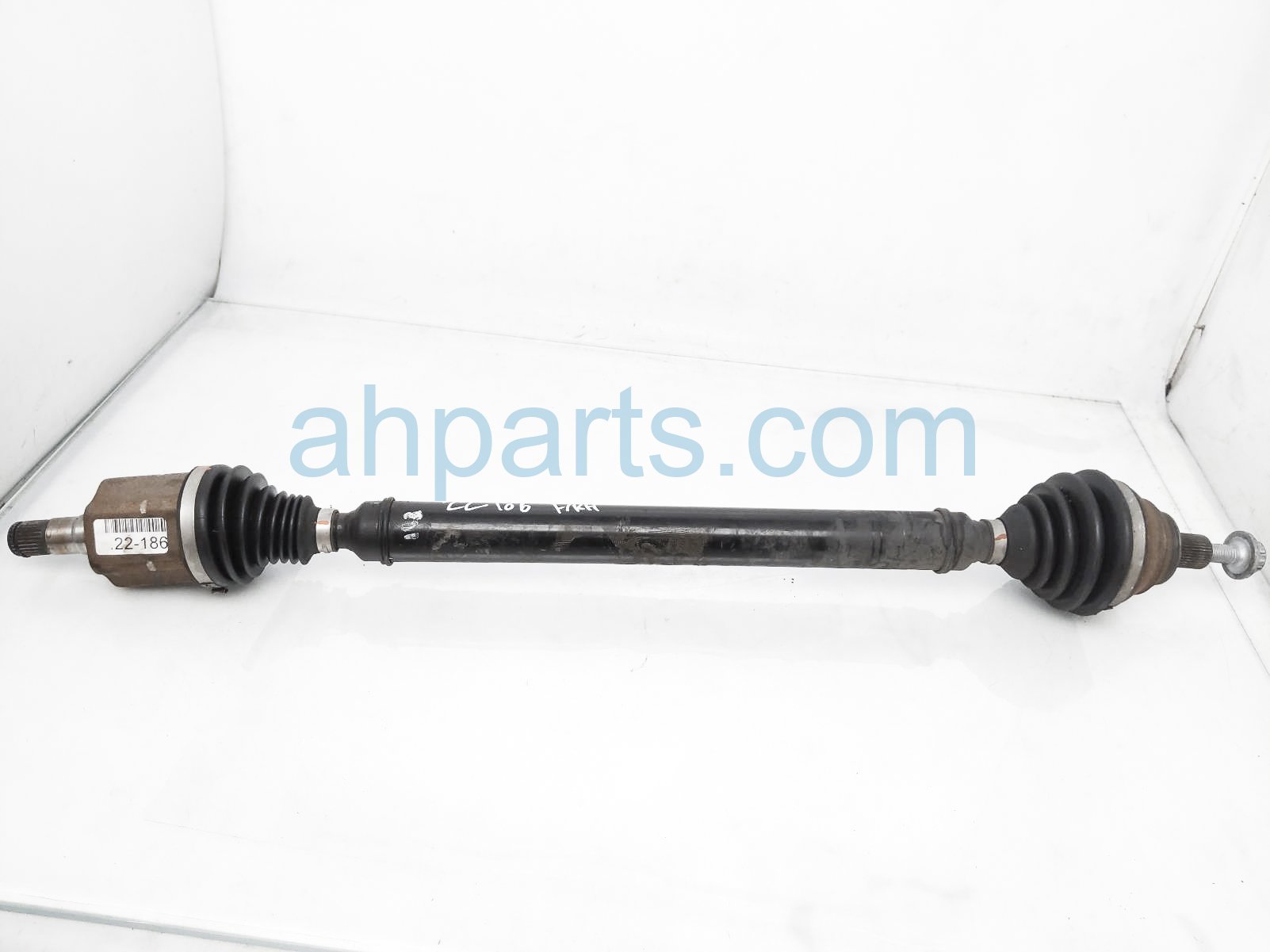 $150 Volkswagen FR/RH AXLE DRIVE SHAFT - 2.0T