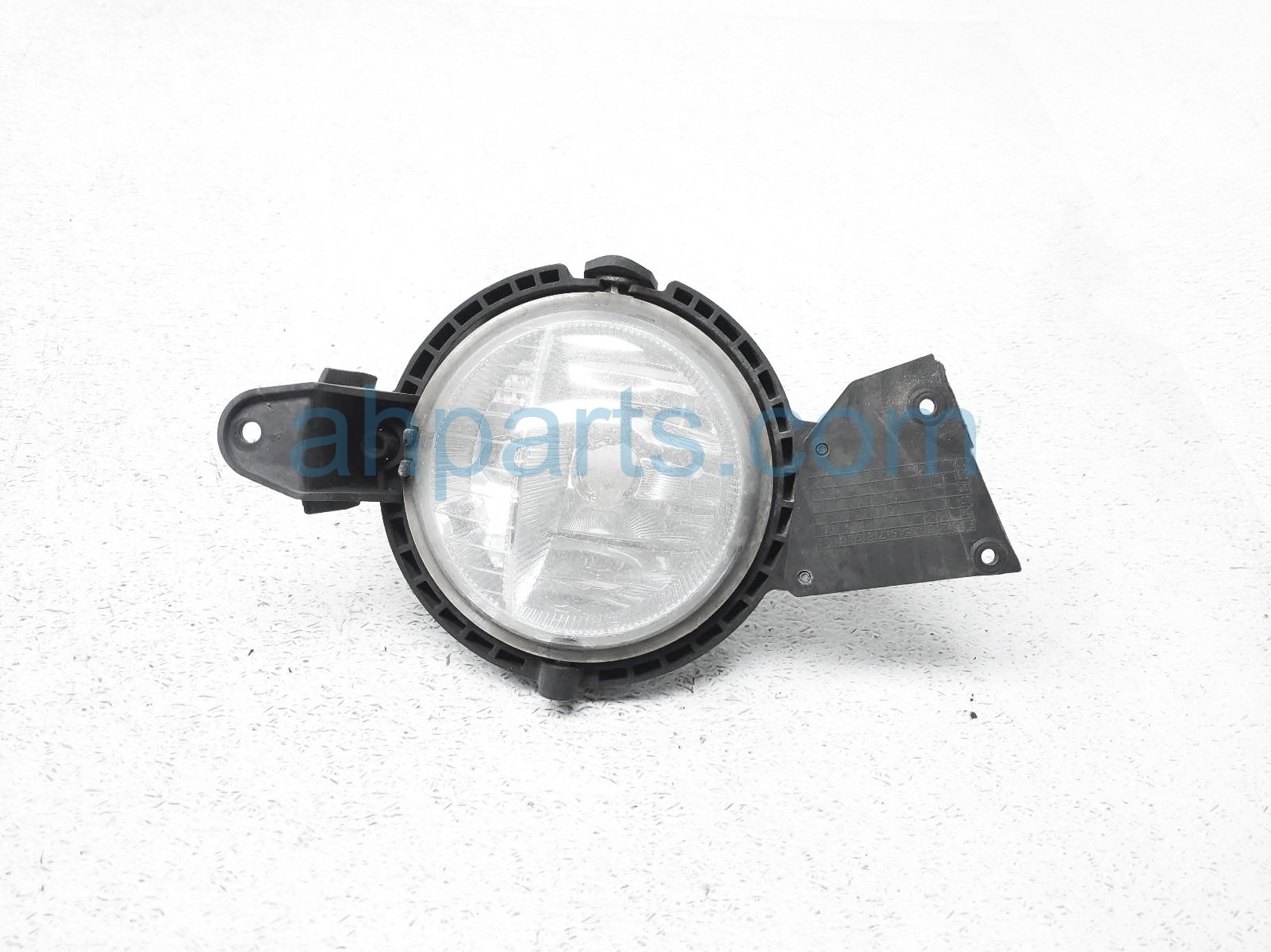 $30 BMW LH FOG LAMP / LIGHT - NOTES