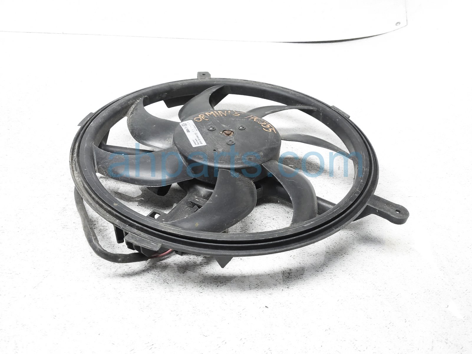 $39 BMW RADIATOR FAN W/ MOTOR (NO SHROUD)