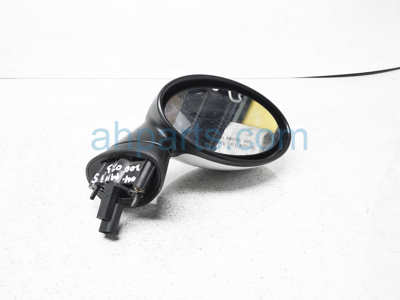 $50 BMW RH SIDE VIEW MIRROR - WHITE - NIQ