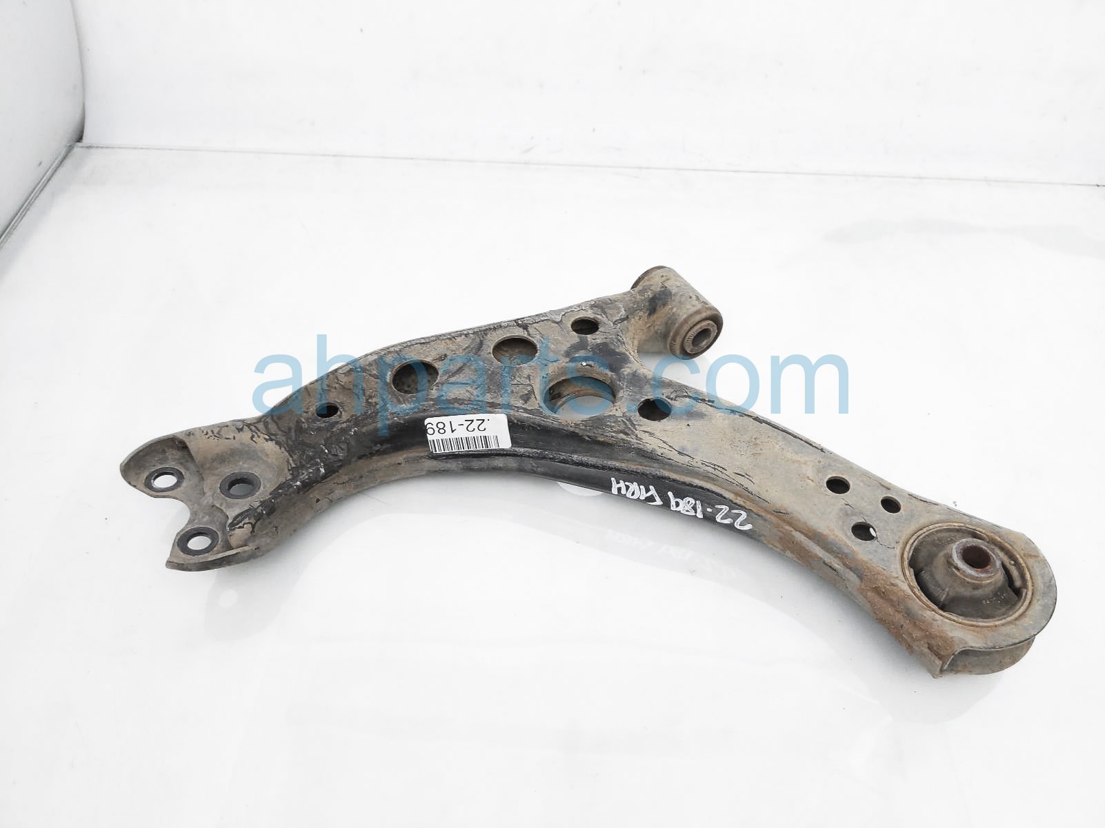 $69 Toyota FR/RH LOWER CONTROL ARM