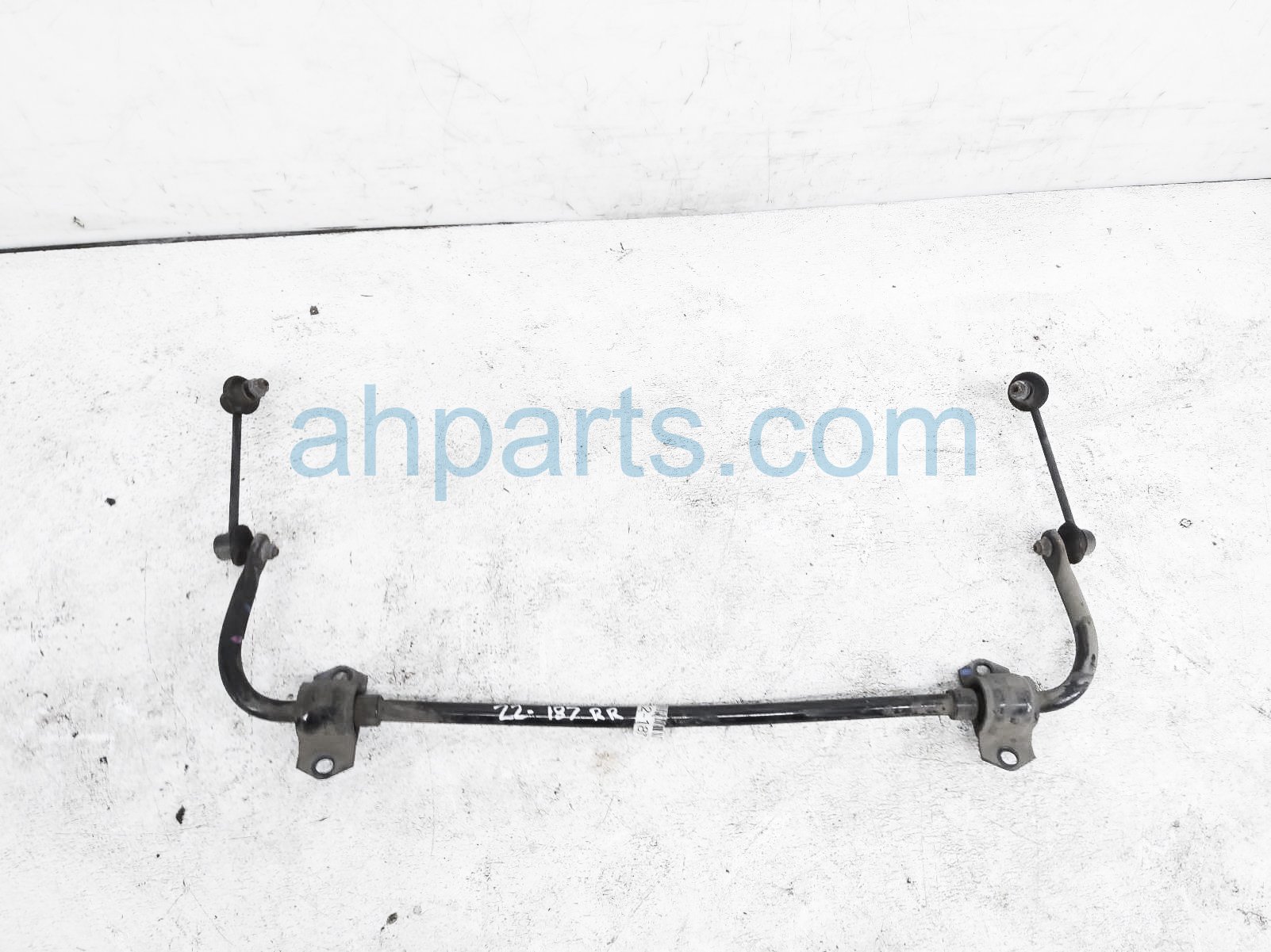 $40 Mazda REAR STABILIZER / SWAY BAR