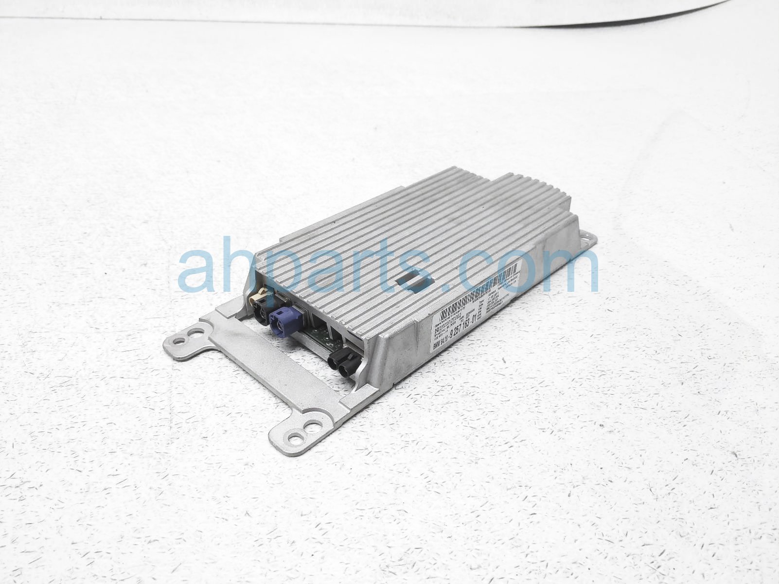 $80 BMW TELEMATICS CONTROL MODULE UNIT