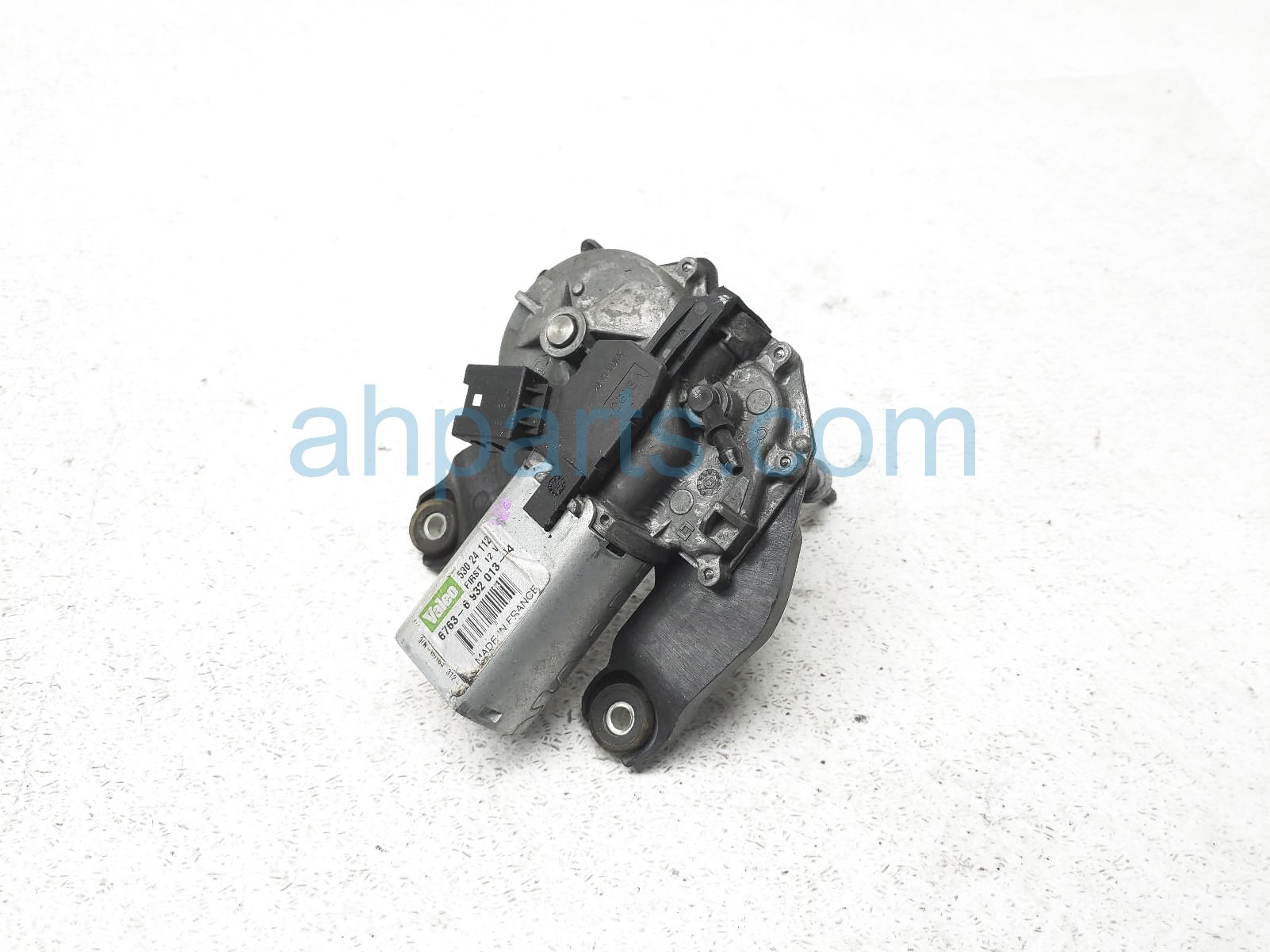 $50 BMW REAR WINDSHIELD WIPER MOTOR ASSY