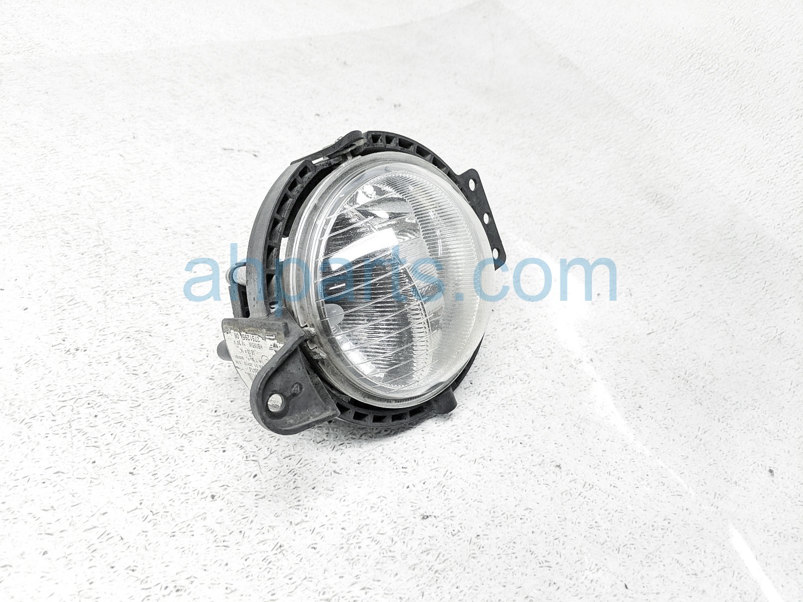 $30 BMW FOG LAMP / LIGHT - NOTES