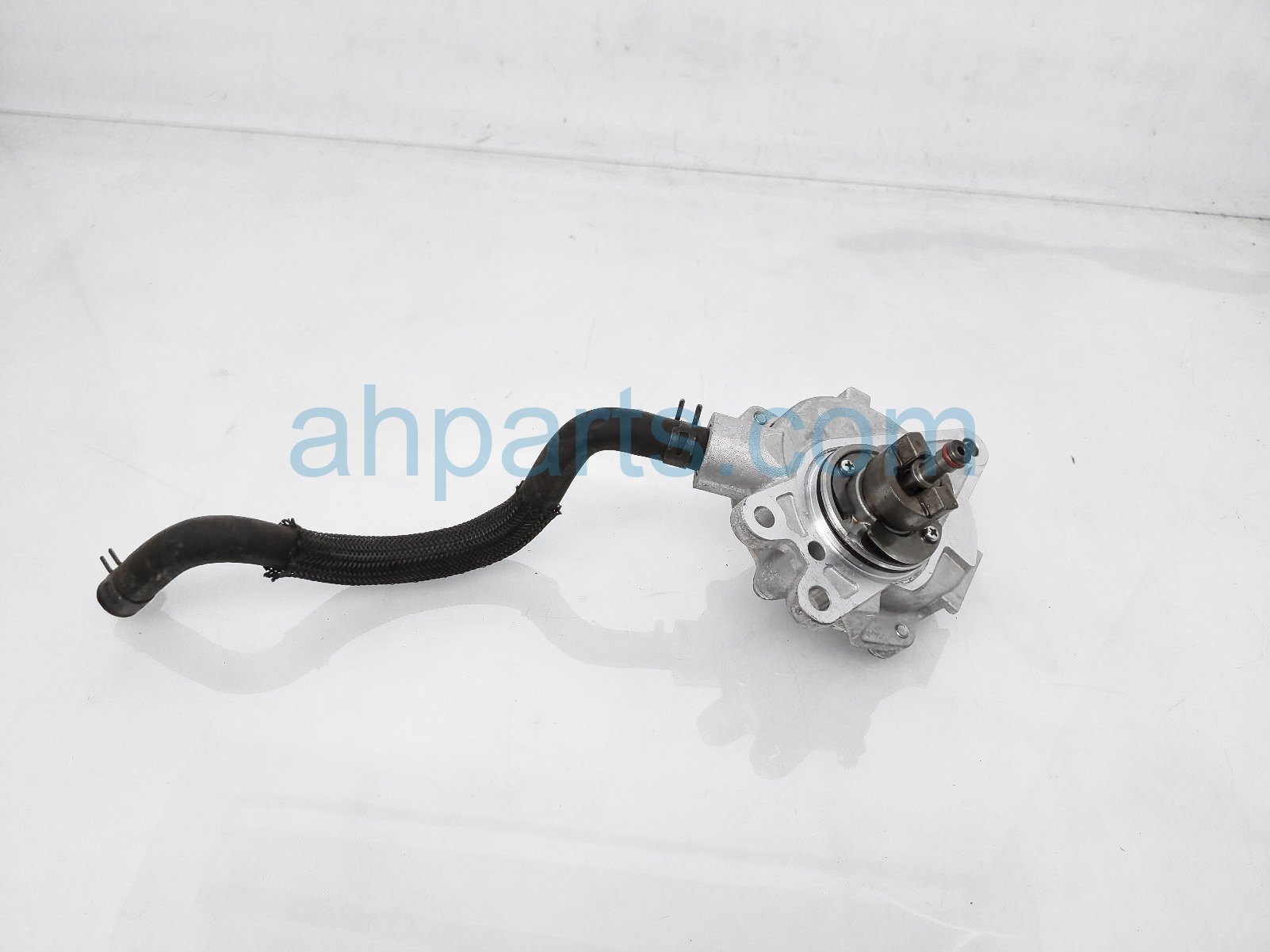 $195 Toyota VACUUM PUMP ASSY - 1.8L SDN