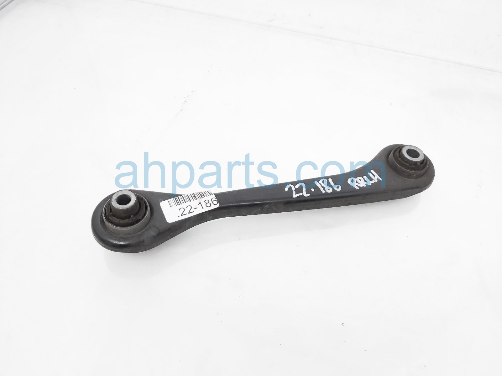 $70 Volkswagen RR/LH TIE ROD CONTROL ARM