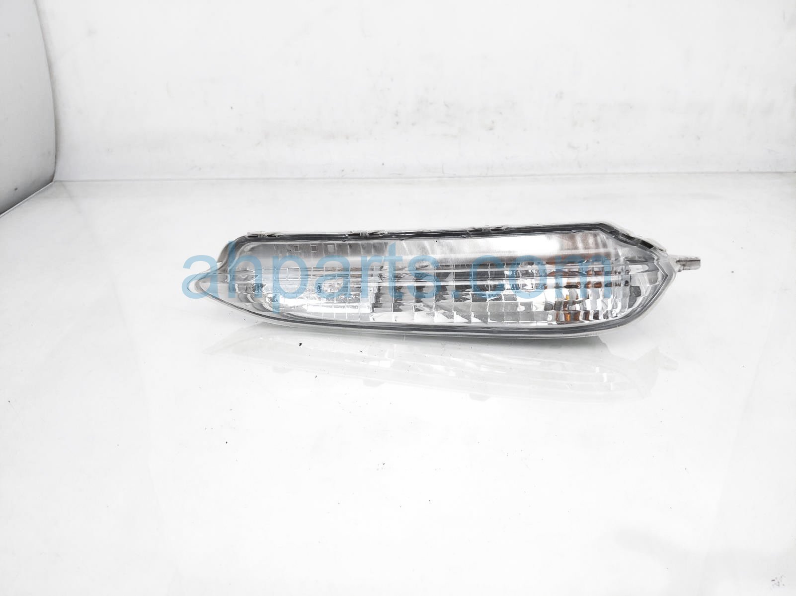 $33 Honda RH TURN SIGNAL LAMP / LIGHT