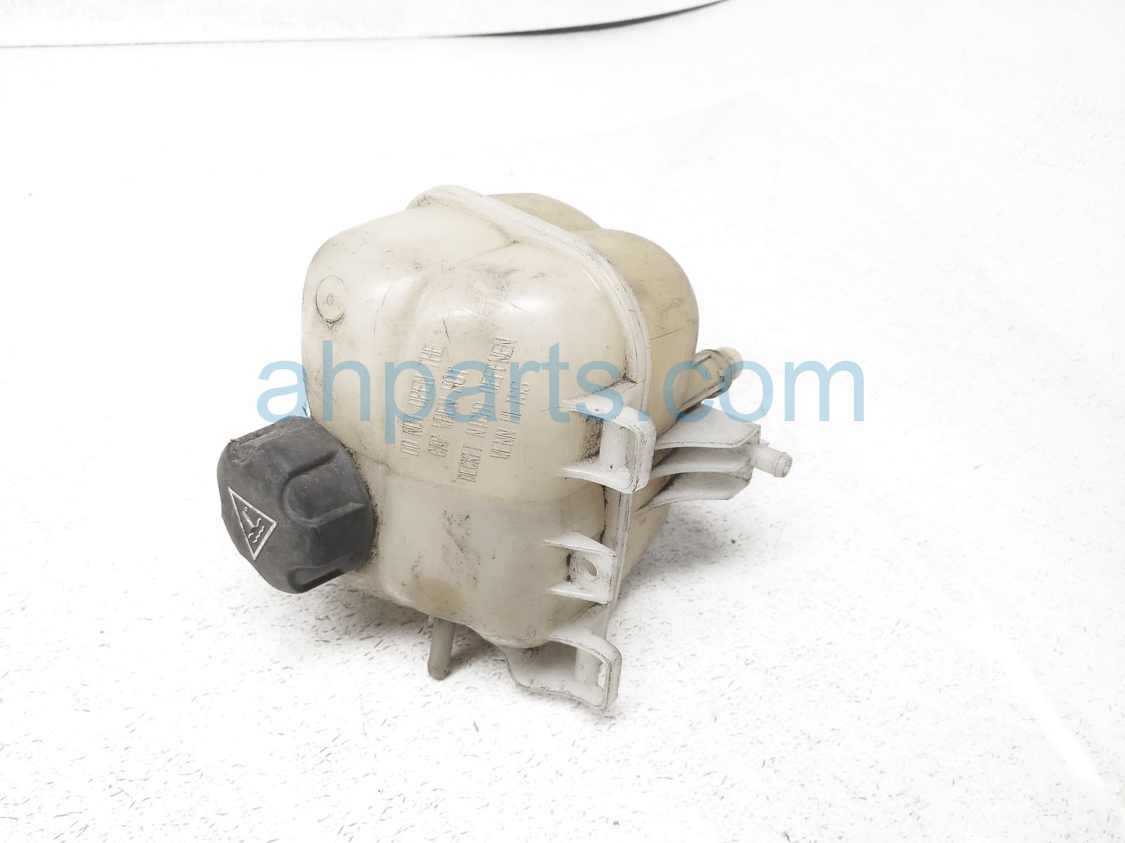 $30 BMW COOLANT OVERFLOW RESERVOIR TANK