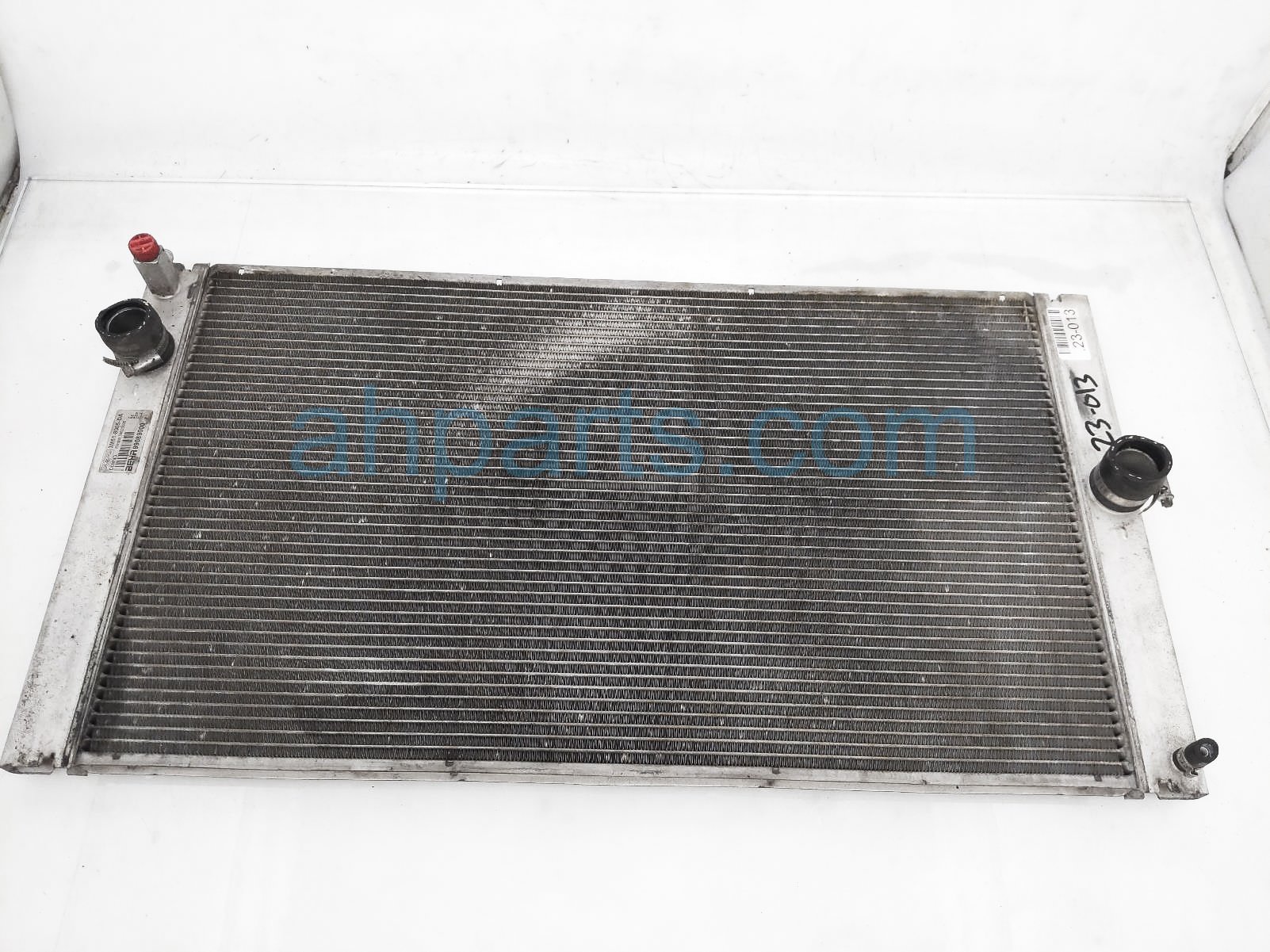 $75 Volvo A/T RADIATOR - 2.5L