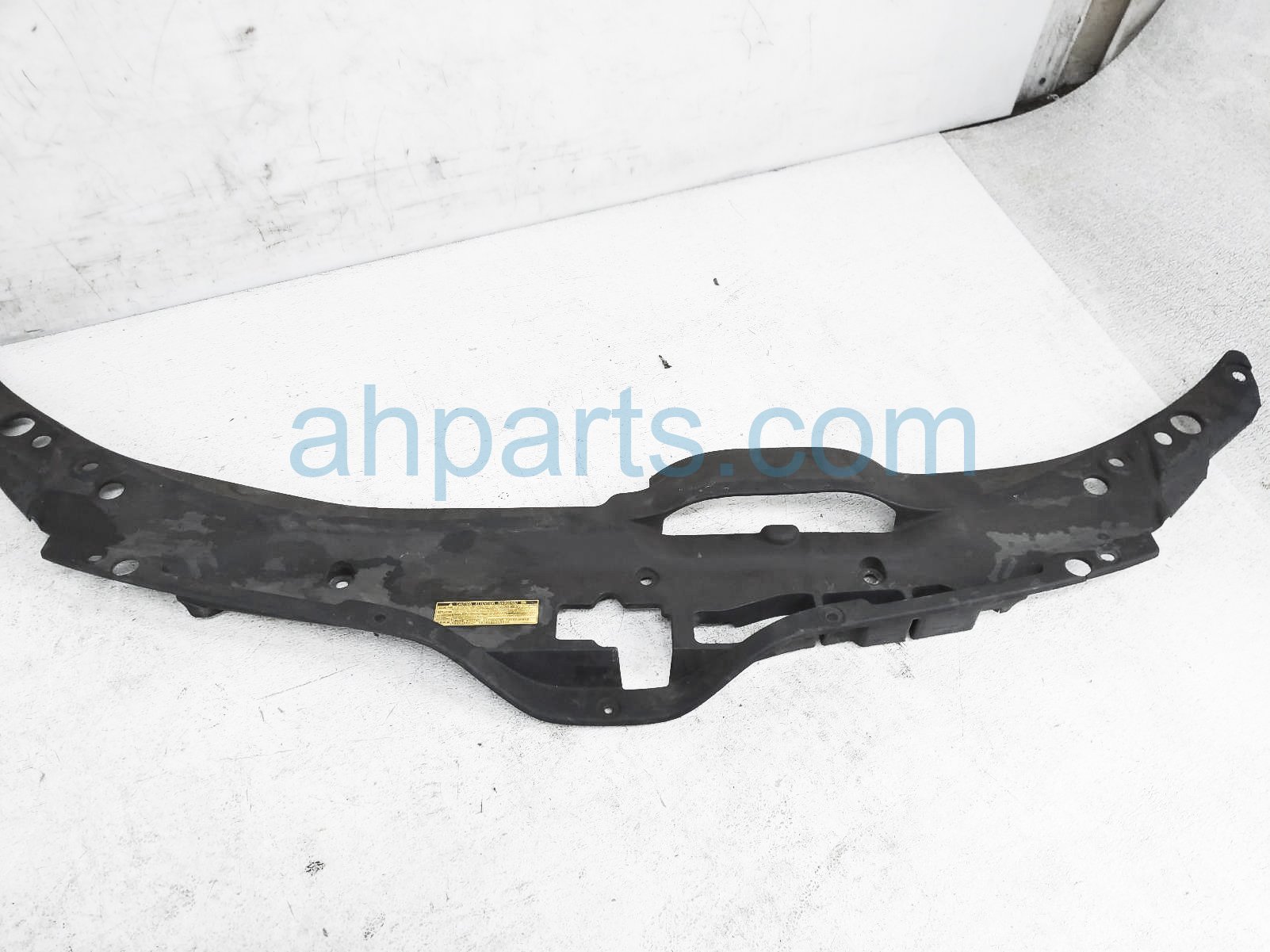 $49 Toyota UPPER GRILLE ENGINE SIGHT SHIELD