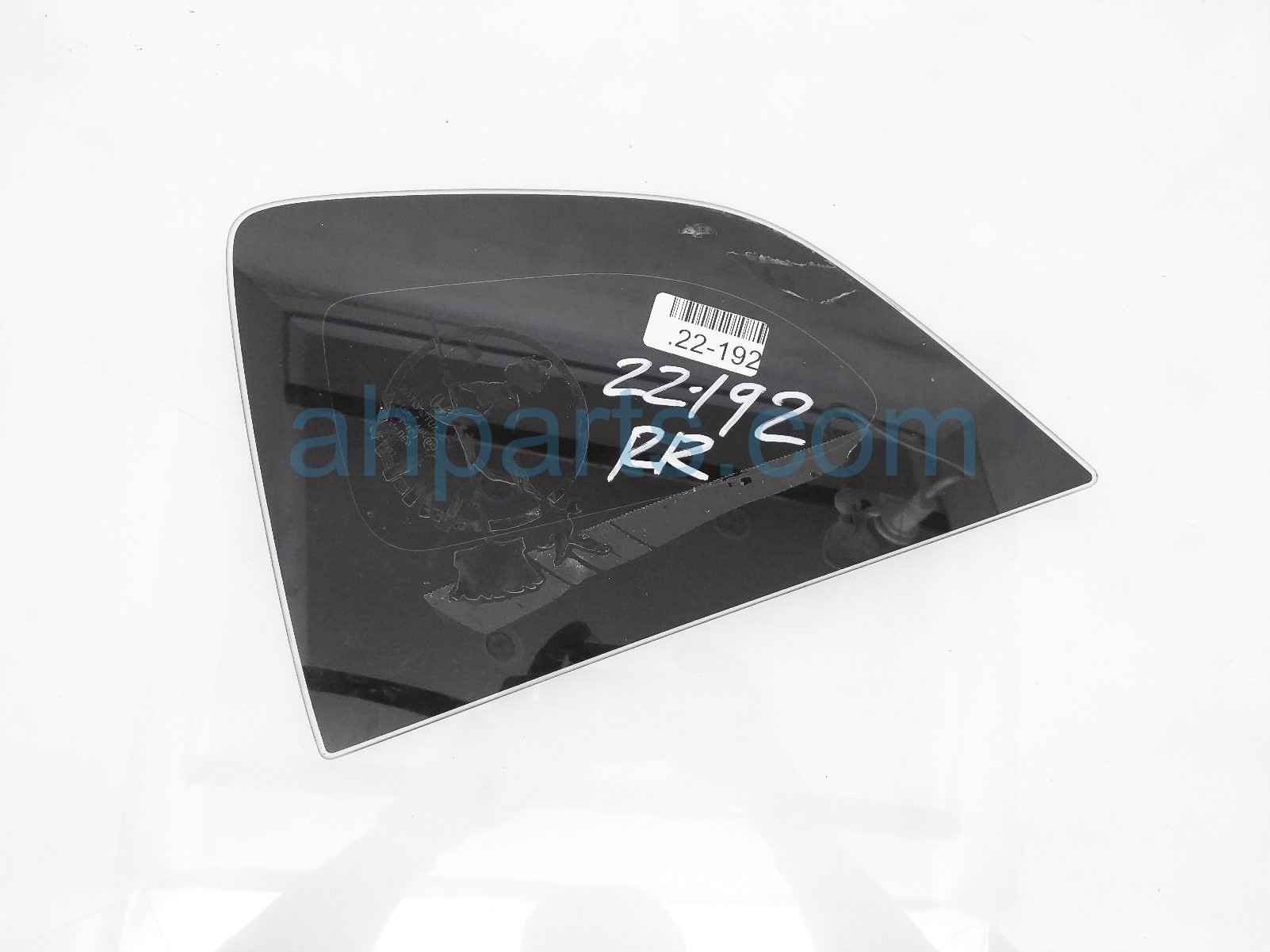 $40 Honda RH QUARTER WINDOW GLASS