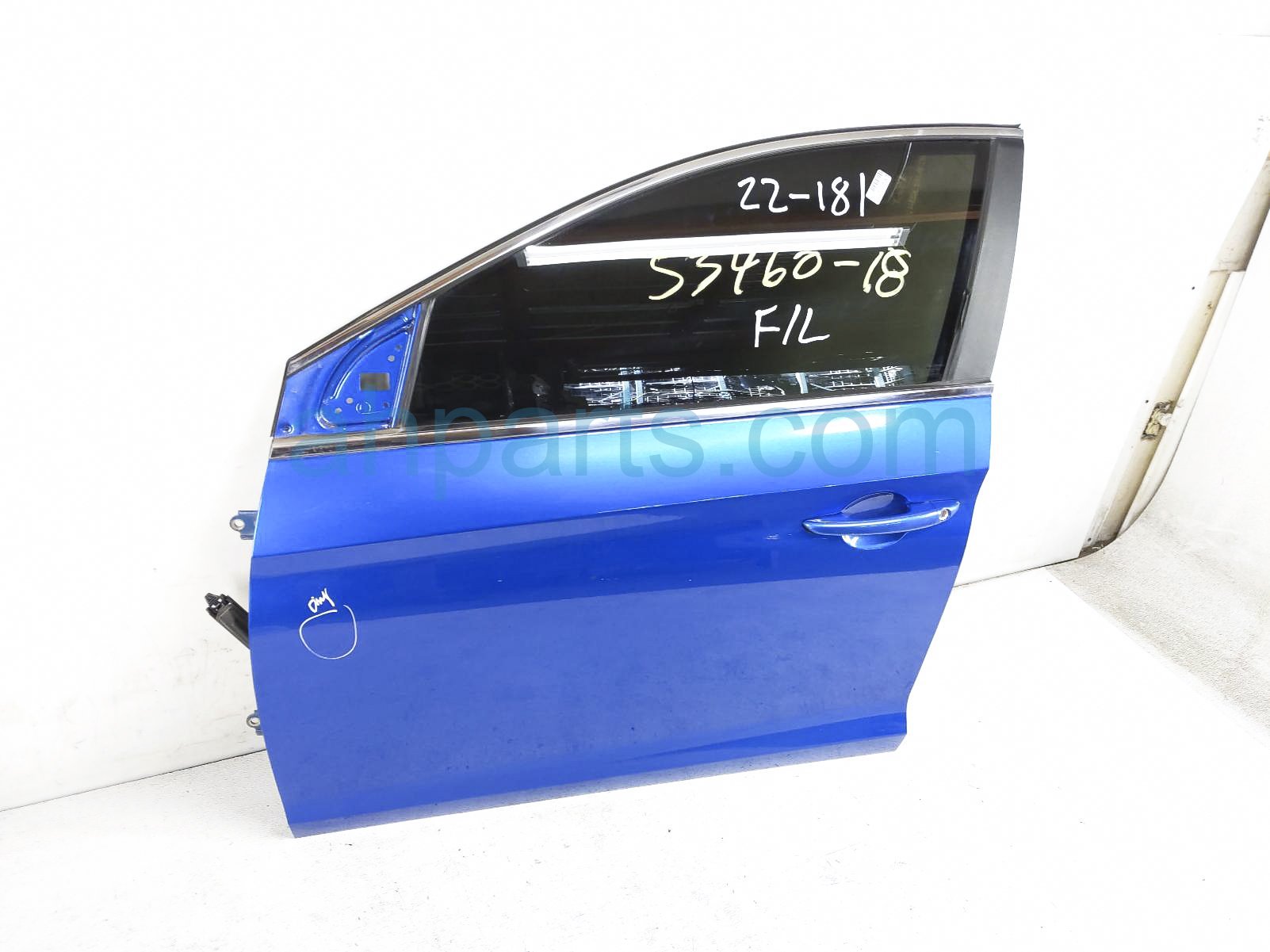 $349 Hyundai FR.LH DOOR - BLUE - NO MIRROR/PANEL*