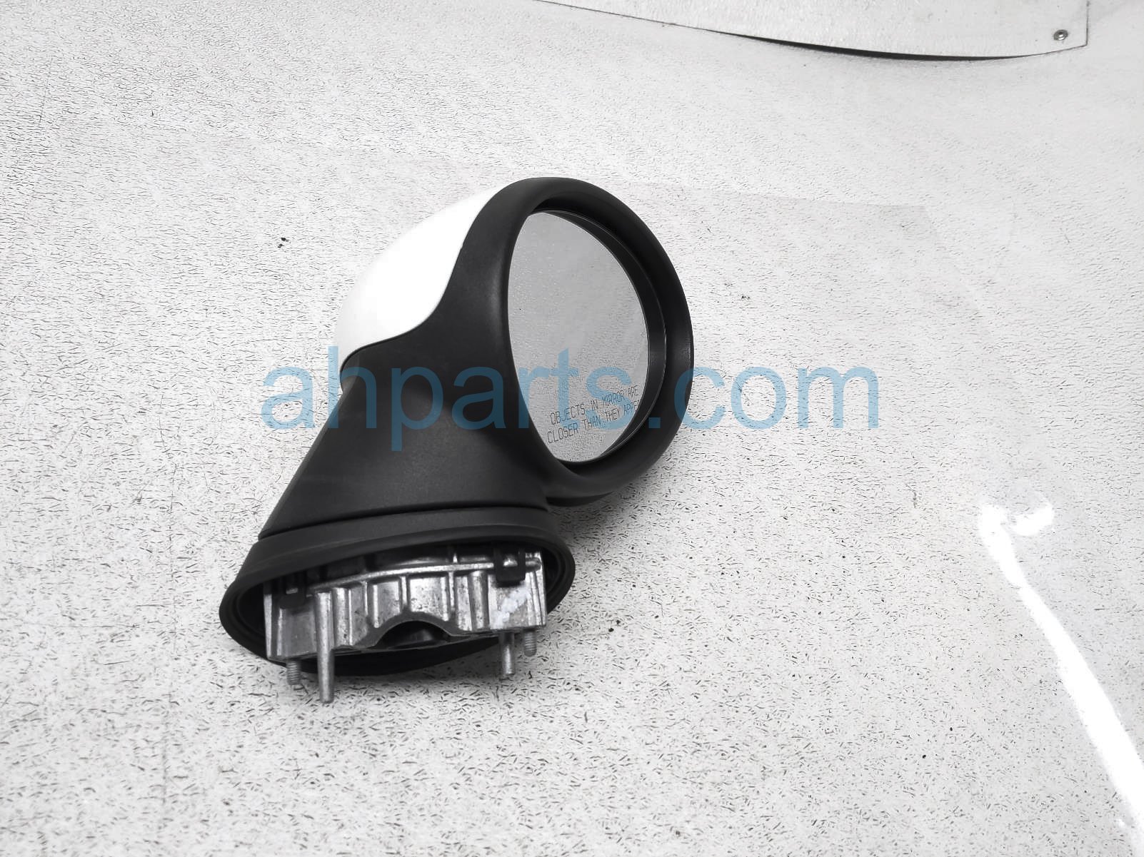 $49 BMW RH SIDE VIEW MIRROR - WHITE - NOTES