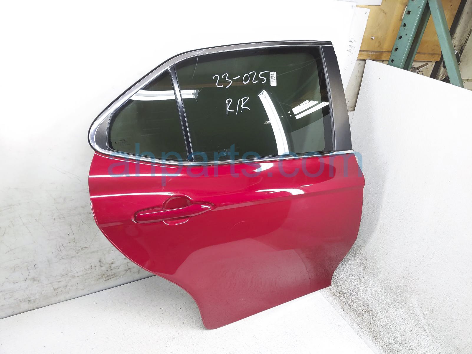 $799 Toyota RR/RH DOOR - RED - NO INSIDE TRIM