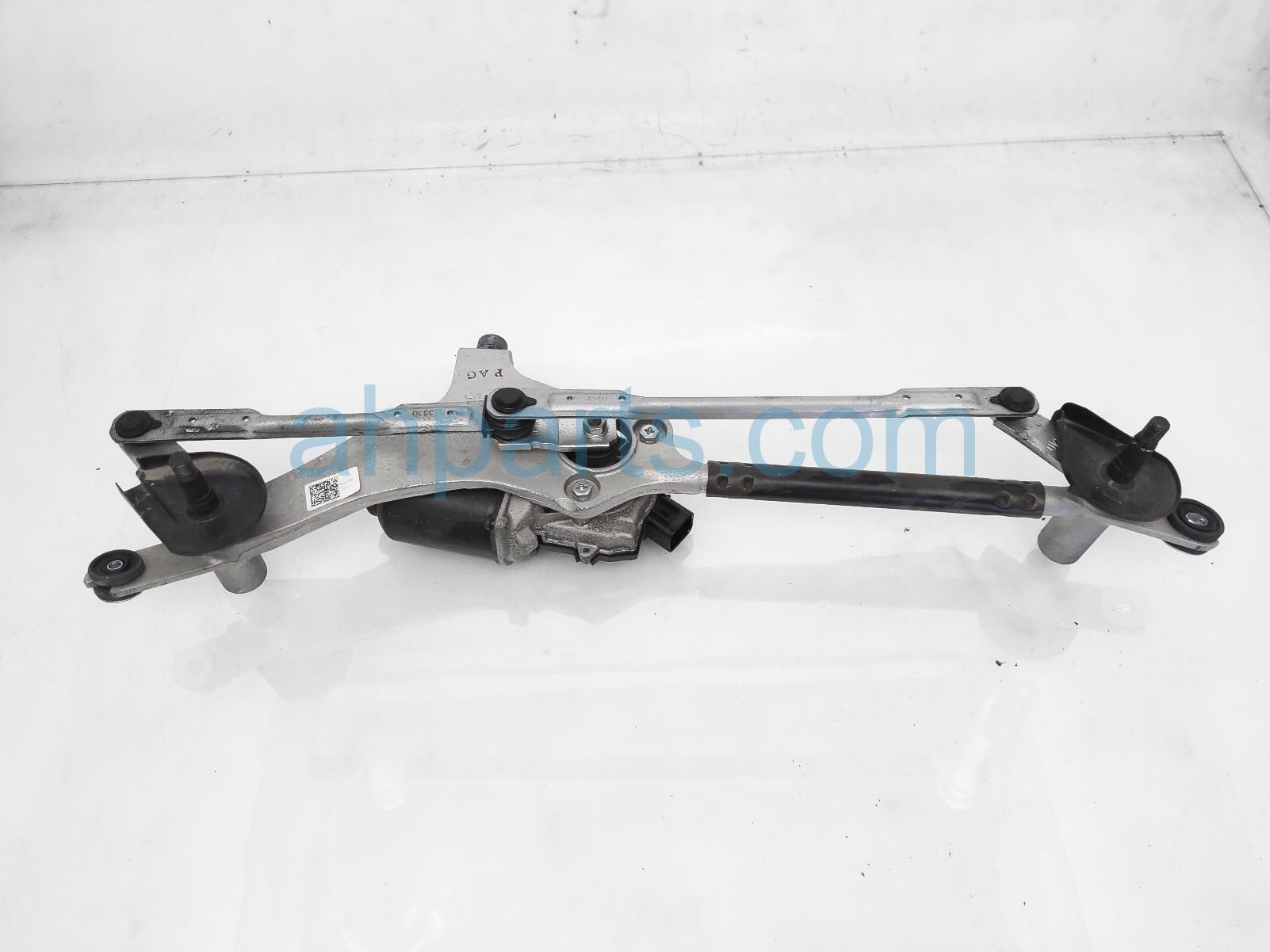 $50 Hyundai WINDSHIELD WIPER MOTOR ASSY