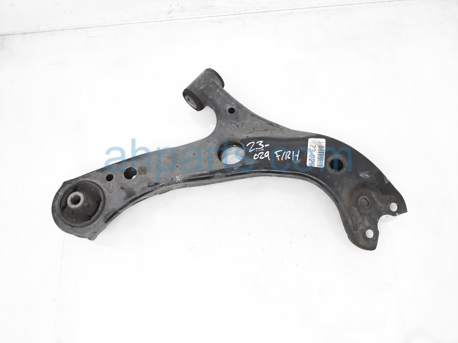 $69 Toyota FR/RH LOWER CONTROL ARM