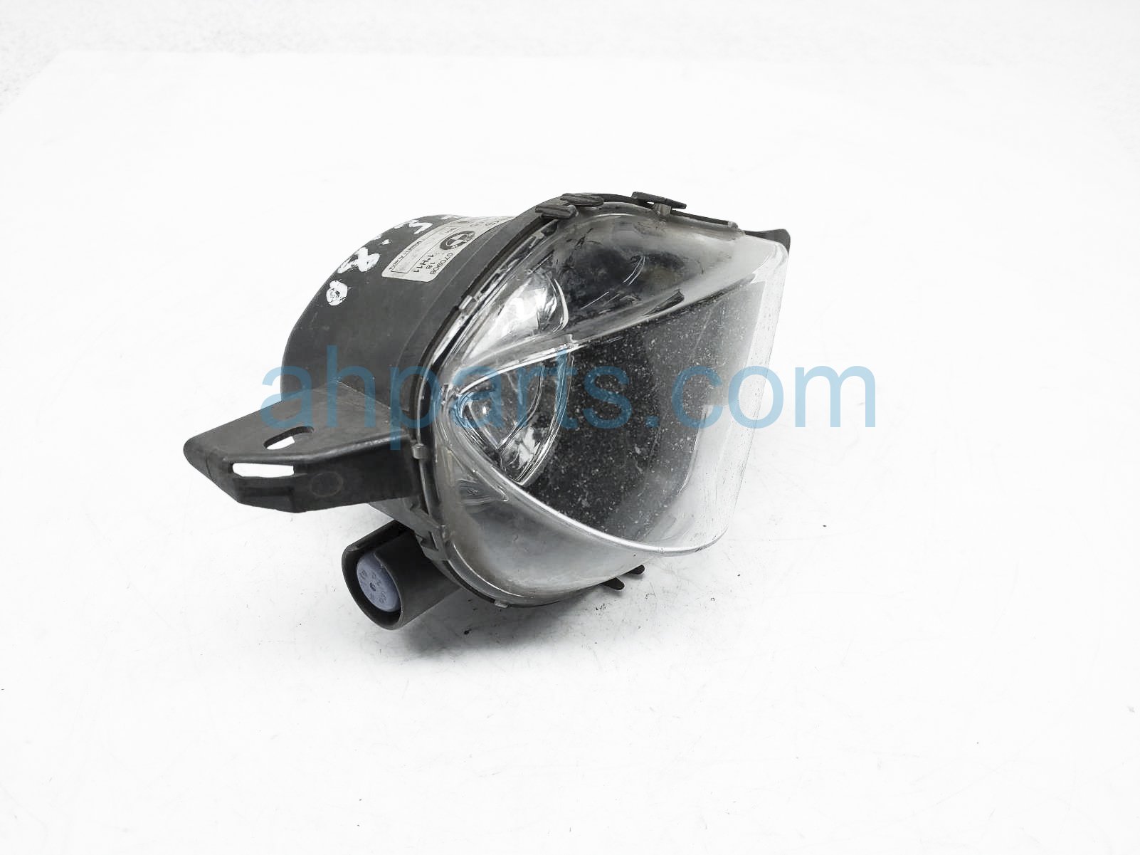 $30 BMW LH FOG LAMP / LIGHT - NOTES