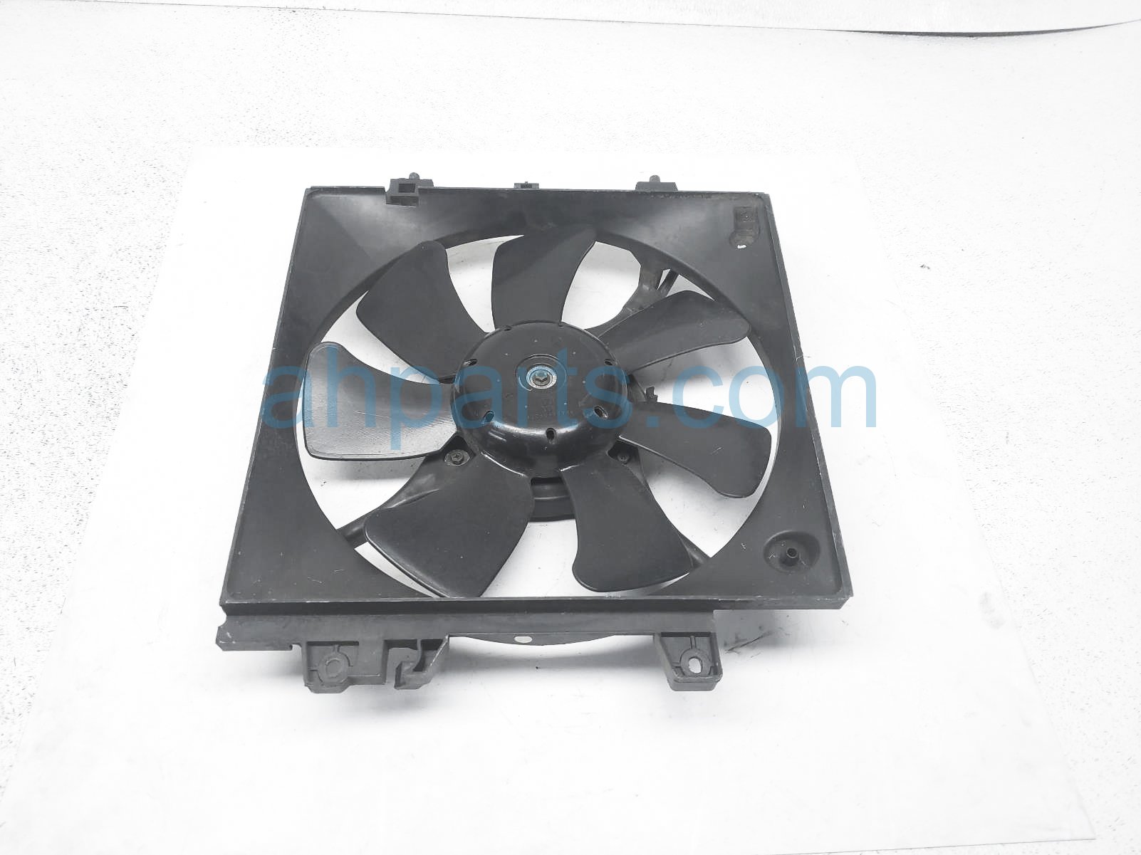 $49 Saab RADIATOR COOLING FAN ASSY