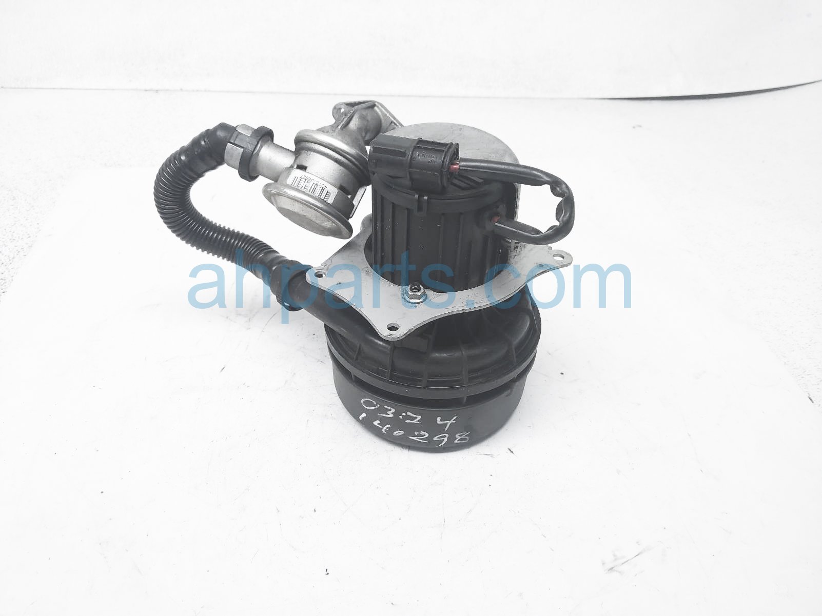 $70 BMW A.I.R. PUMP ASSY