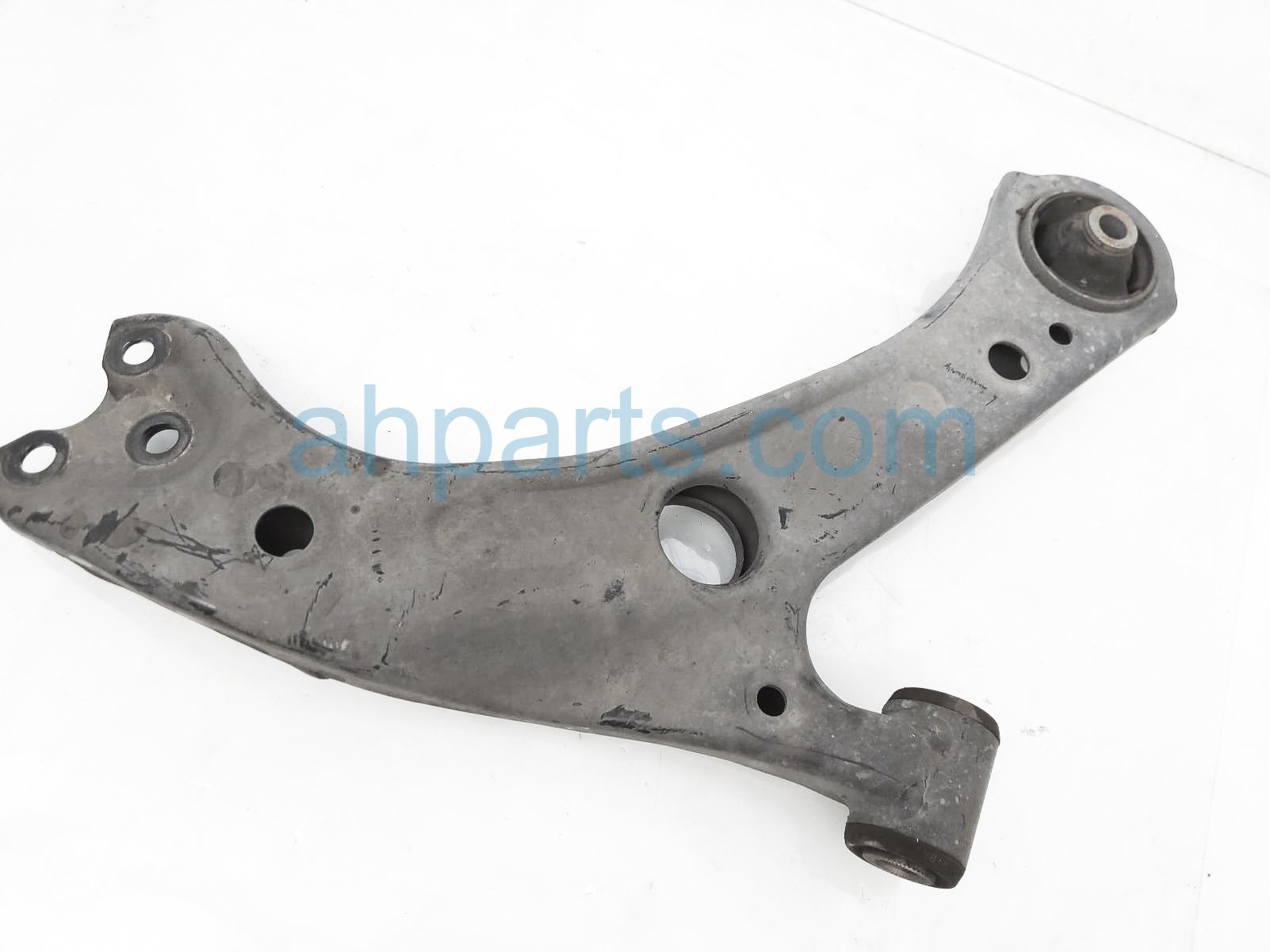 $69 Toyota FR/RH LOWER CONTROL ARM