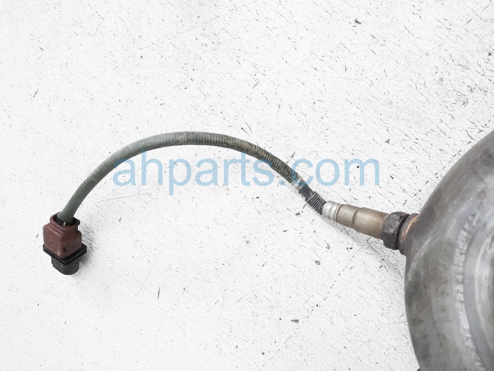 $25 Ford REAR LOWER OXYGEN SENSOR - 2.3L