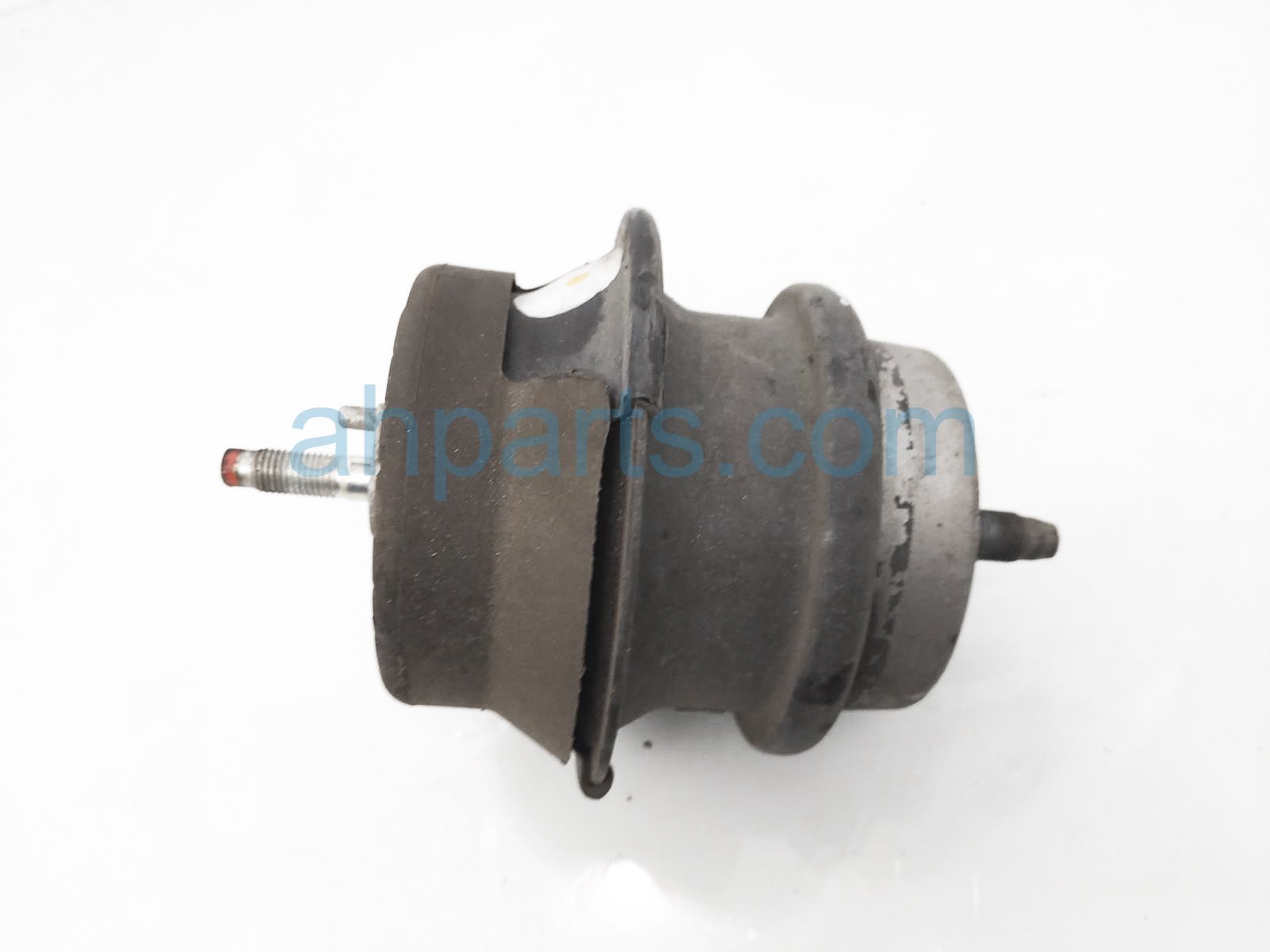 $49 Nissan FR/RH ENGINE MOUNT - 3.7L