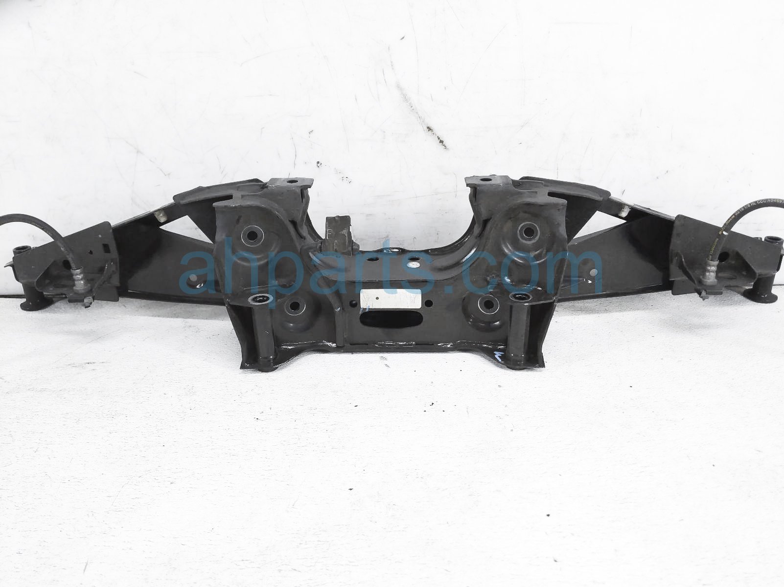 $119 BMW REAR SUB FRAME / CRADLE