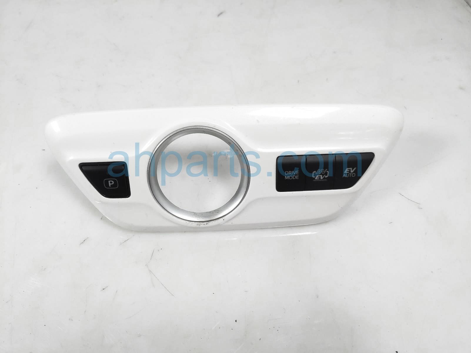 $25 Toyota SHIFTER BEZEL CONTROL PANEL - WHITE